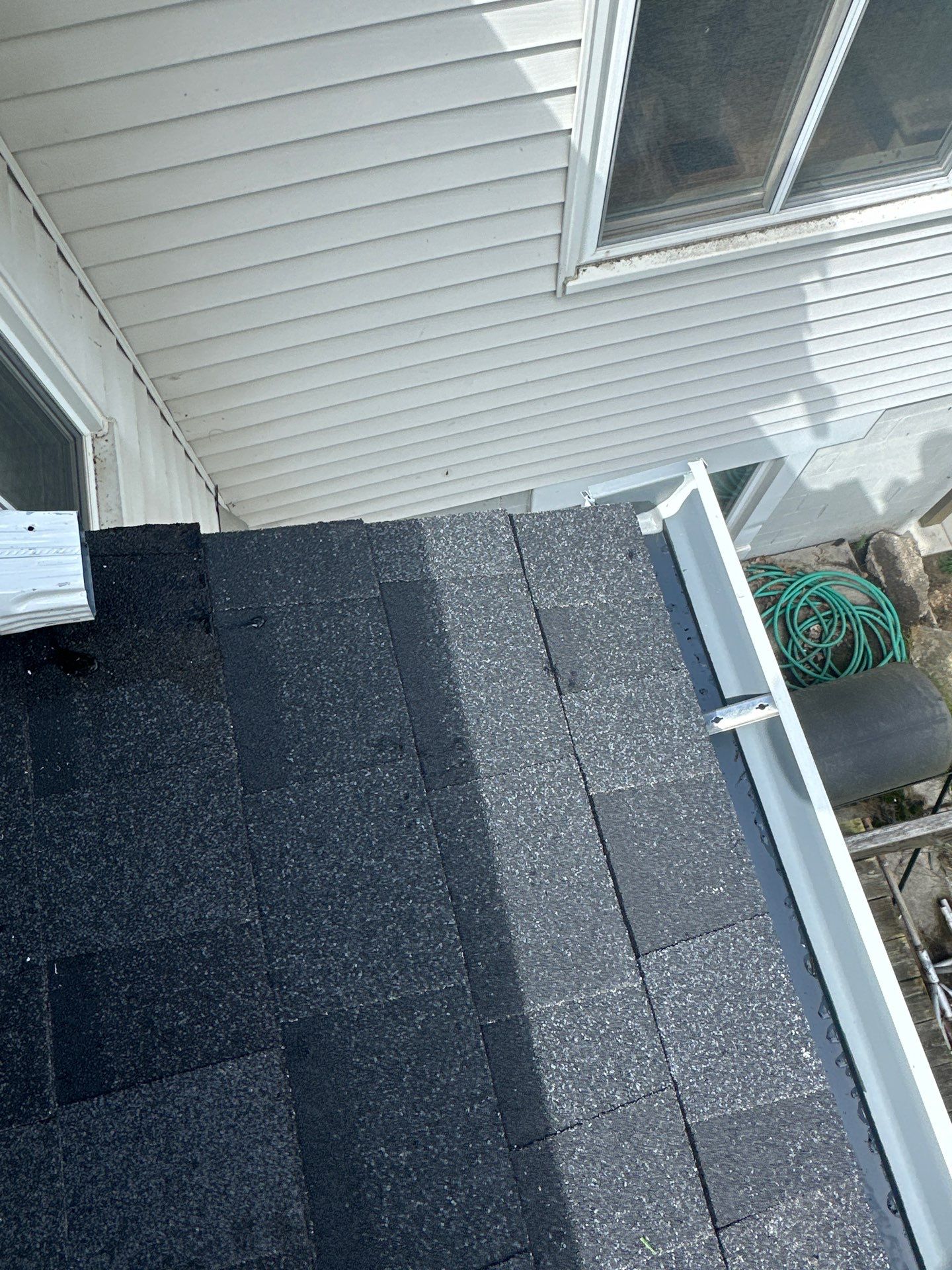 Roof Replacement using Owens Corning Onyx Black by 180 Contractors