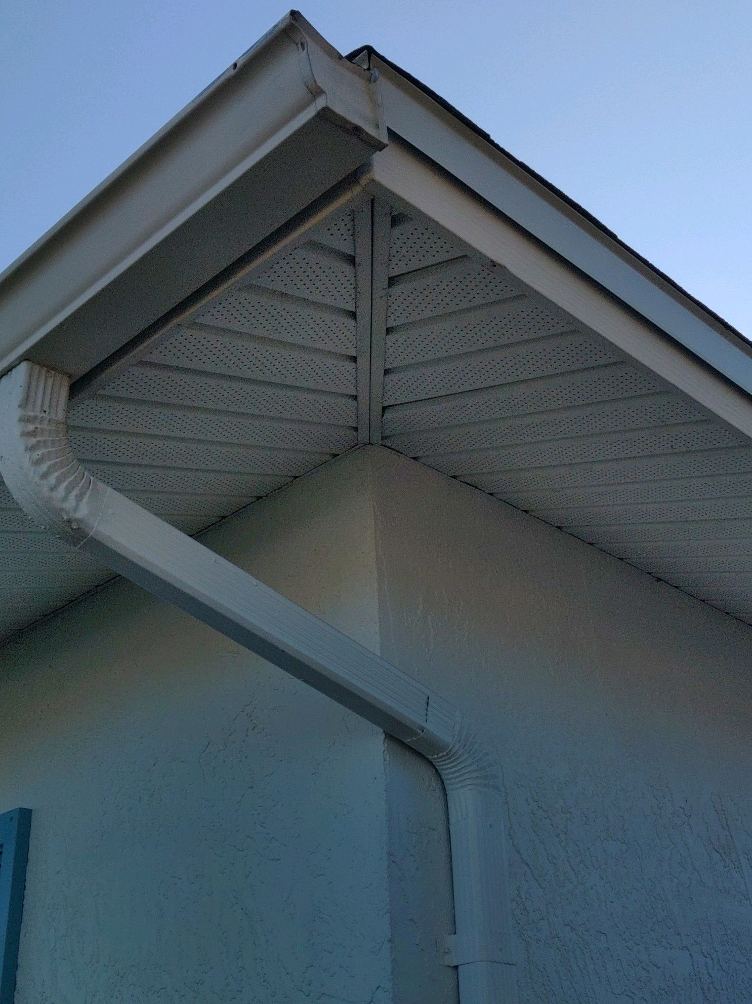 Soffit and Fascia Installation in Cape Coral FL by Gutter Professors