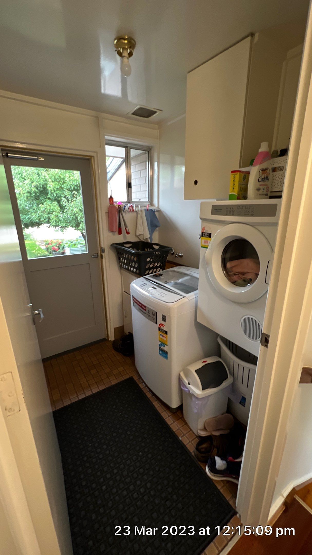 Main Bathroom, Toilet & Laundry Renovation by Re-seal Bathrooms
