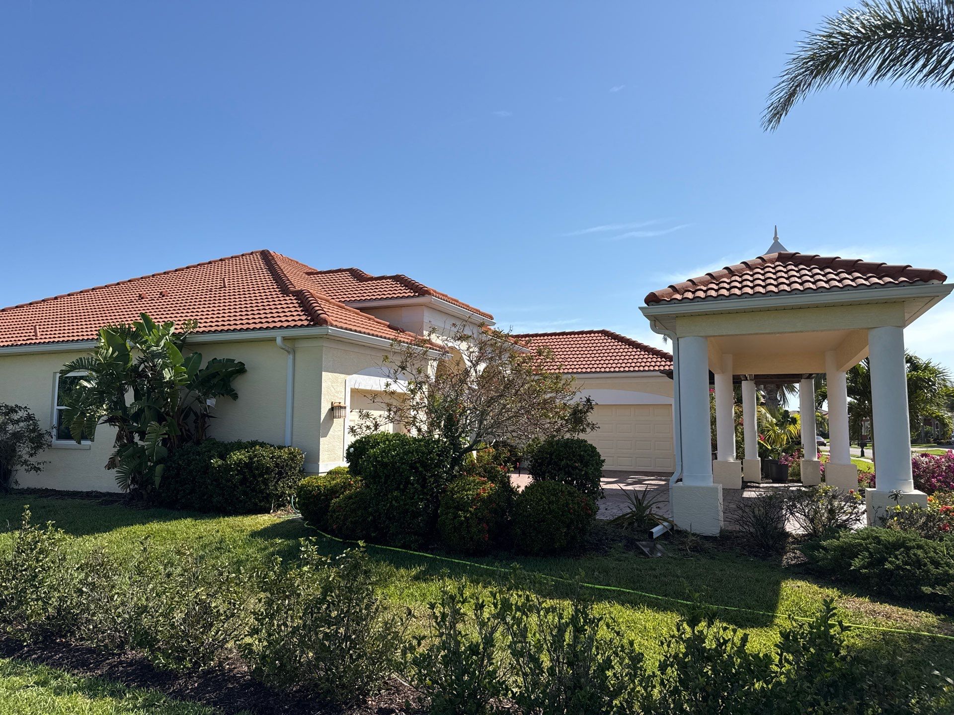 Roof Cleaning & Gutter Brightening | The Inlets Community | Manatee River | Bradenton, FL by Sunshine AquaWash