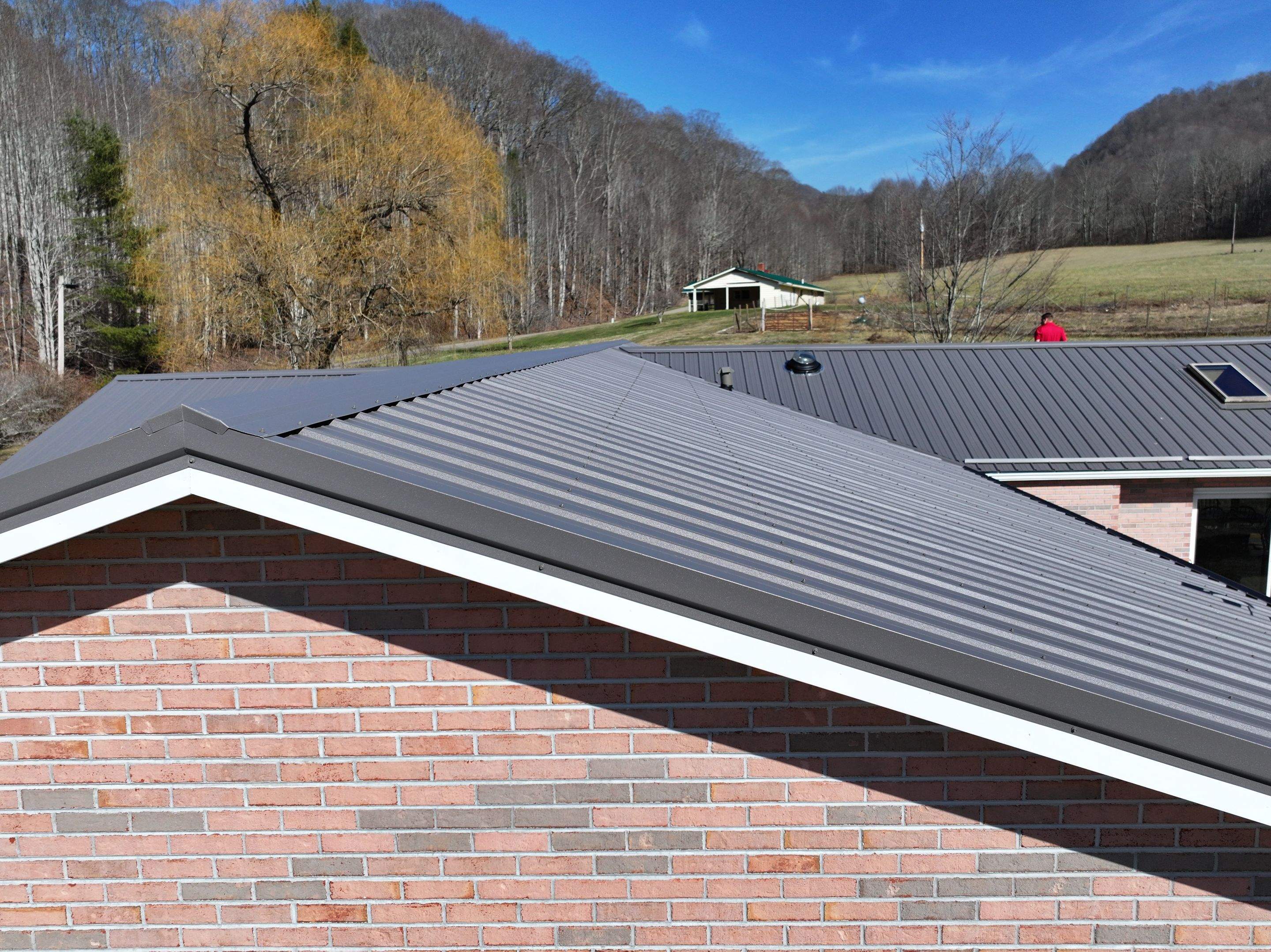 Woodard Residence by Omnia Roofing