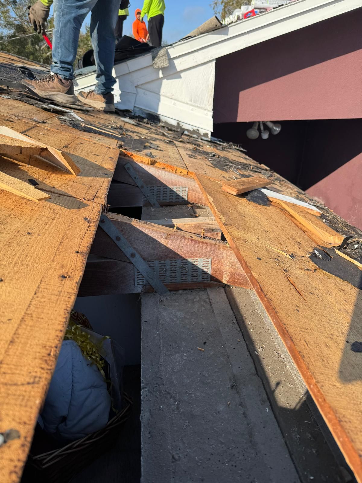 Project in Pinellas Park 33781 by Mitchell Roofing Company LLC 