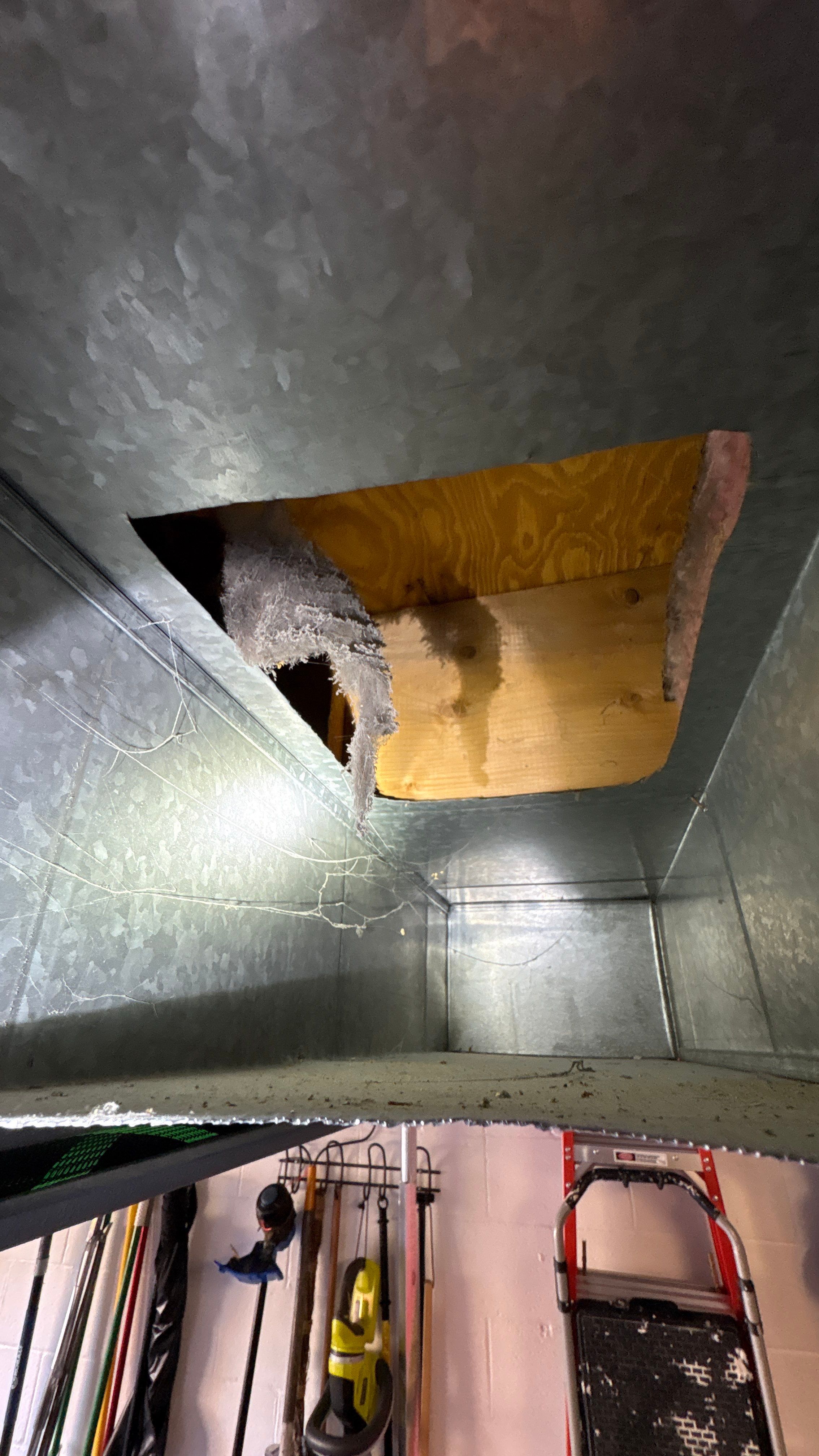 Residential Air Duct Cleaning in Pittsburgh, PA by Superior Air Duct Cleaning
