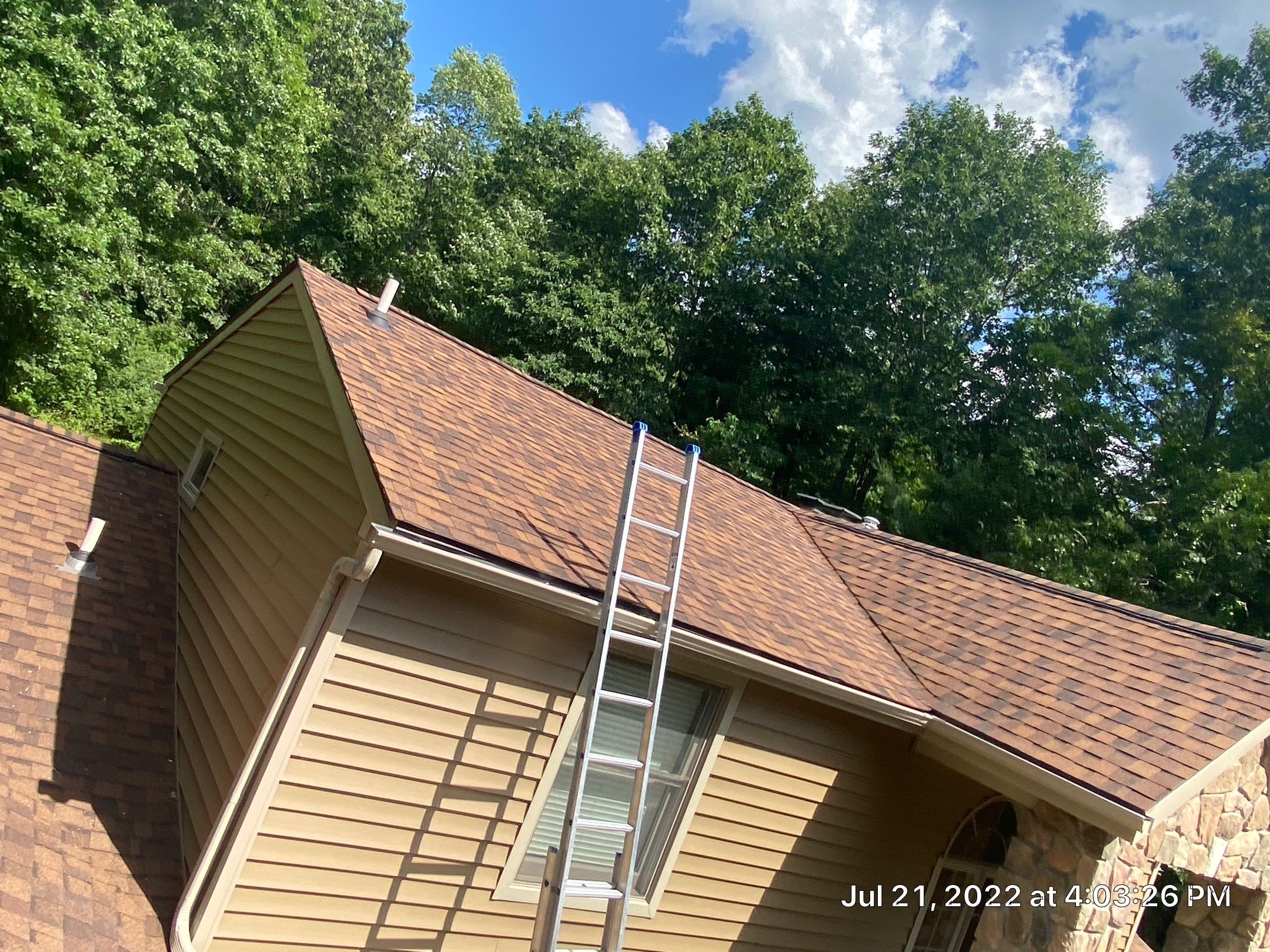 Roof Replacement using CertainTeed Landmark by 180 Contractors
