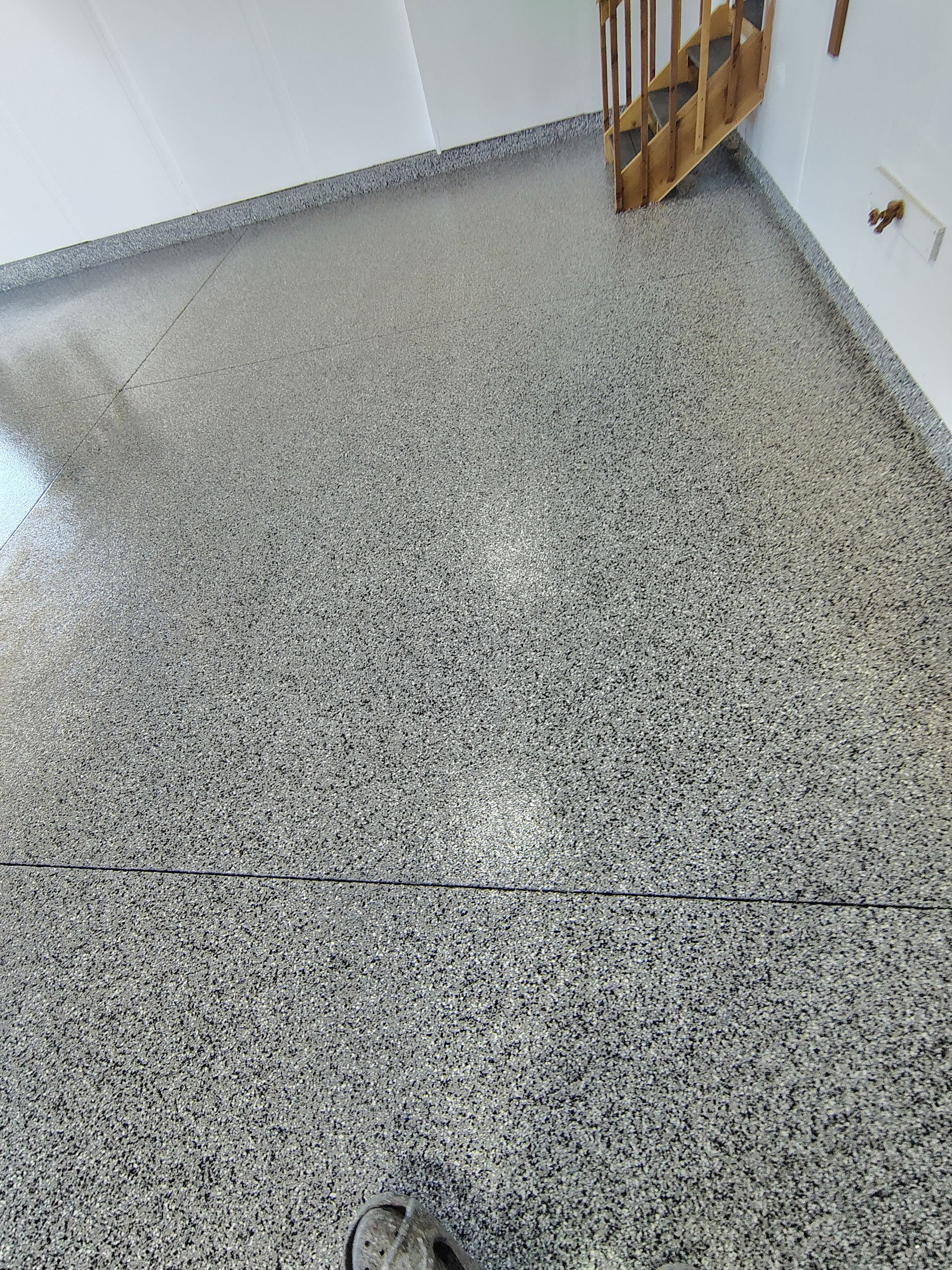 Decorative Flake Garage Floor Coating Installation in Tea, South Dakota by Select Painting, Coatings & Garage Cabinets
