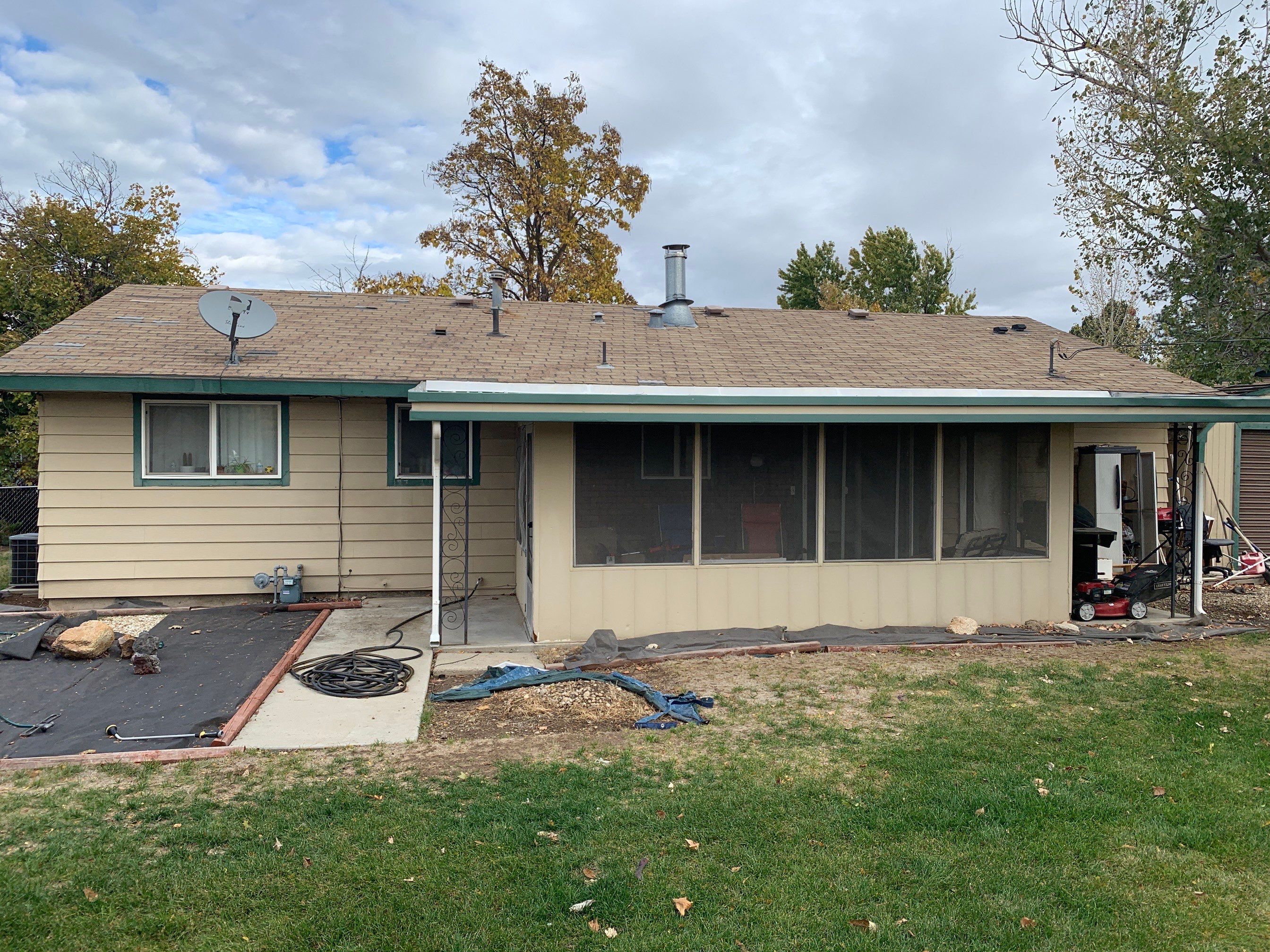 Boise single level roofing installation using Owens Corning Oakridge in Estate Grey by ID Roofing LLC
