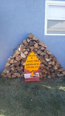 Firewood Delivery  using Seasoned Firewood