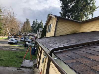 10513 Everett