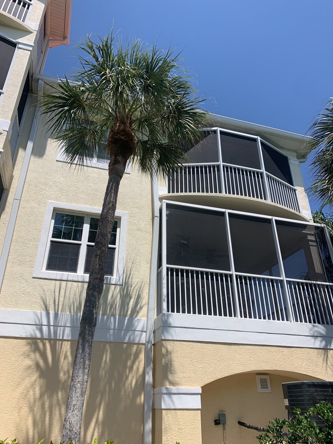 Soffit and Fascia Installation in Fort Myers FL by Gutter Professors