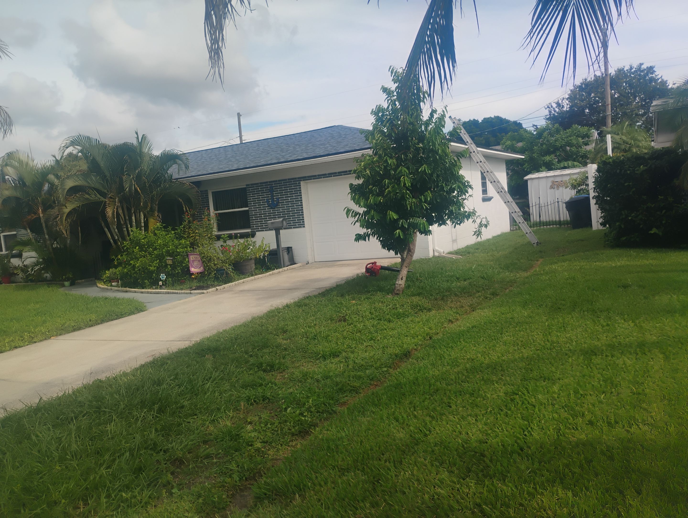 Project in St. Petersburg 33713 by Mitchell Roofing Company LLC 