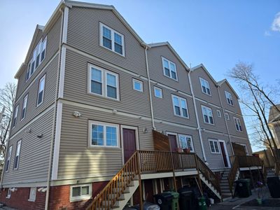 Vinyl siding and Entry Doors inn Watertown, MA