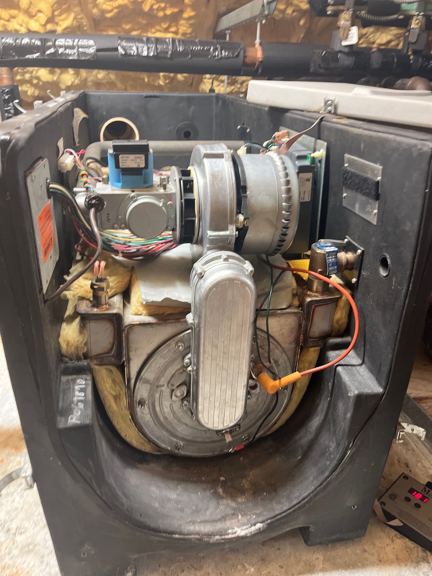 Humidifier Maintenance and Filter Replacement — Marblehead, MA.  by FAGONE MECHANICAL