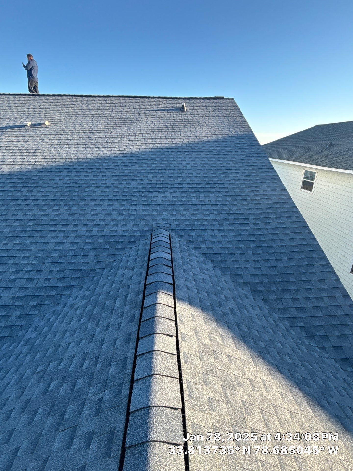 GAF HDZ - Biscayne Blue by Linta Roofing