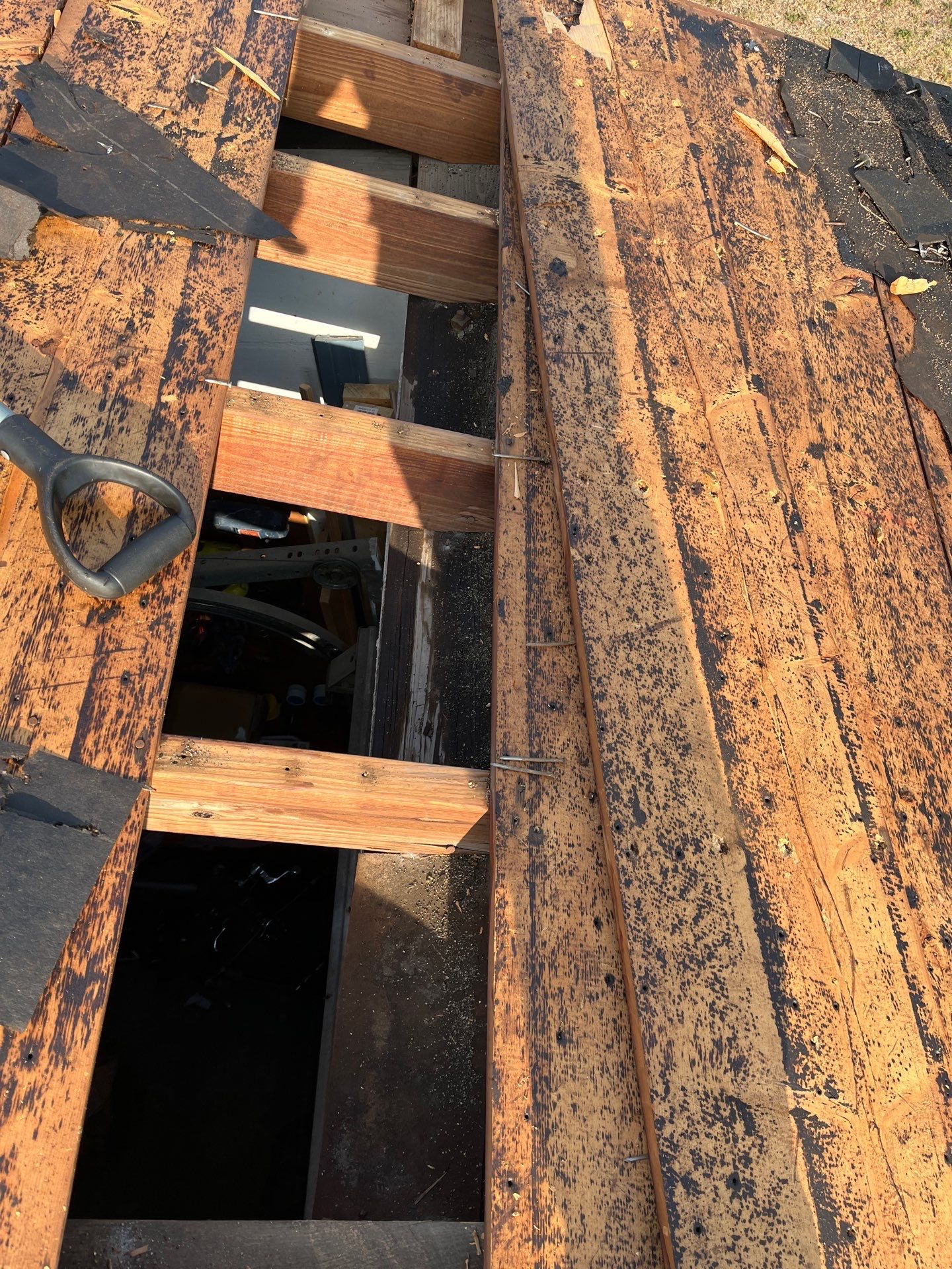 Project in St. Petersburg 33713 by Mitchell Roofing Company LLC 