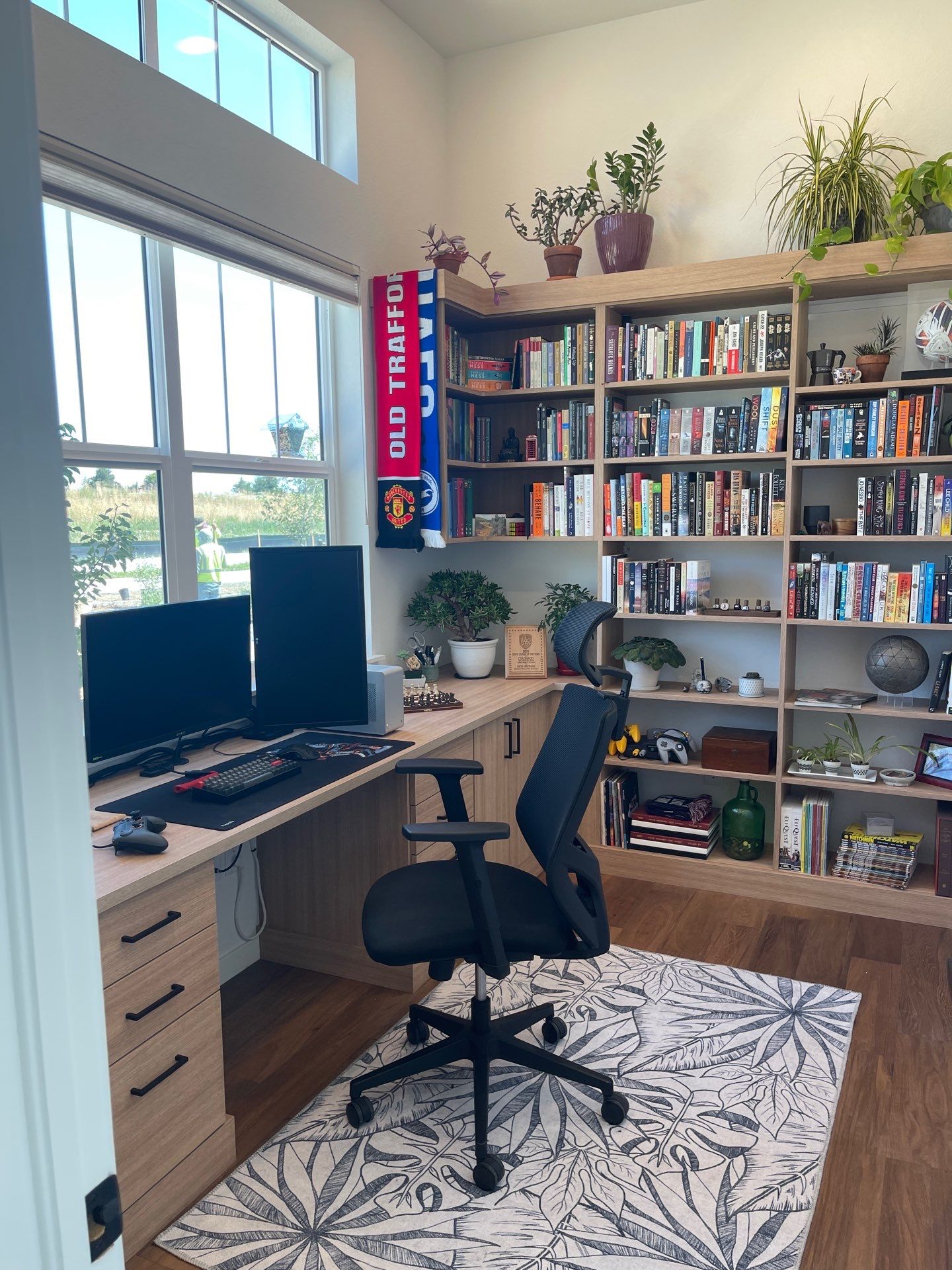 Spare Room converted to Gaming Office by Concept 32, Inc.