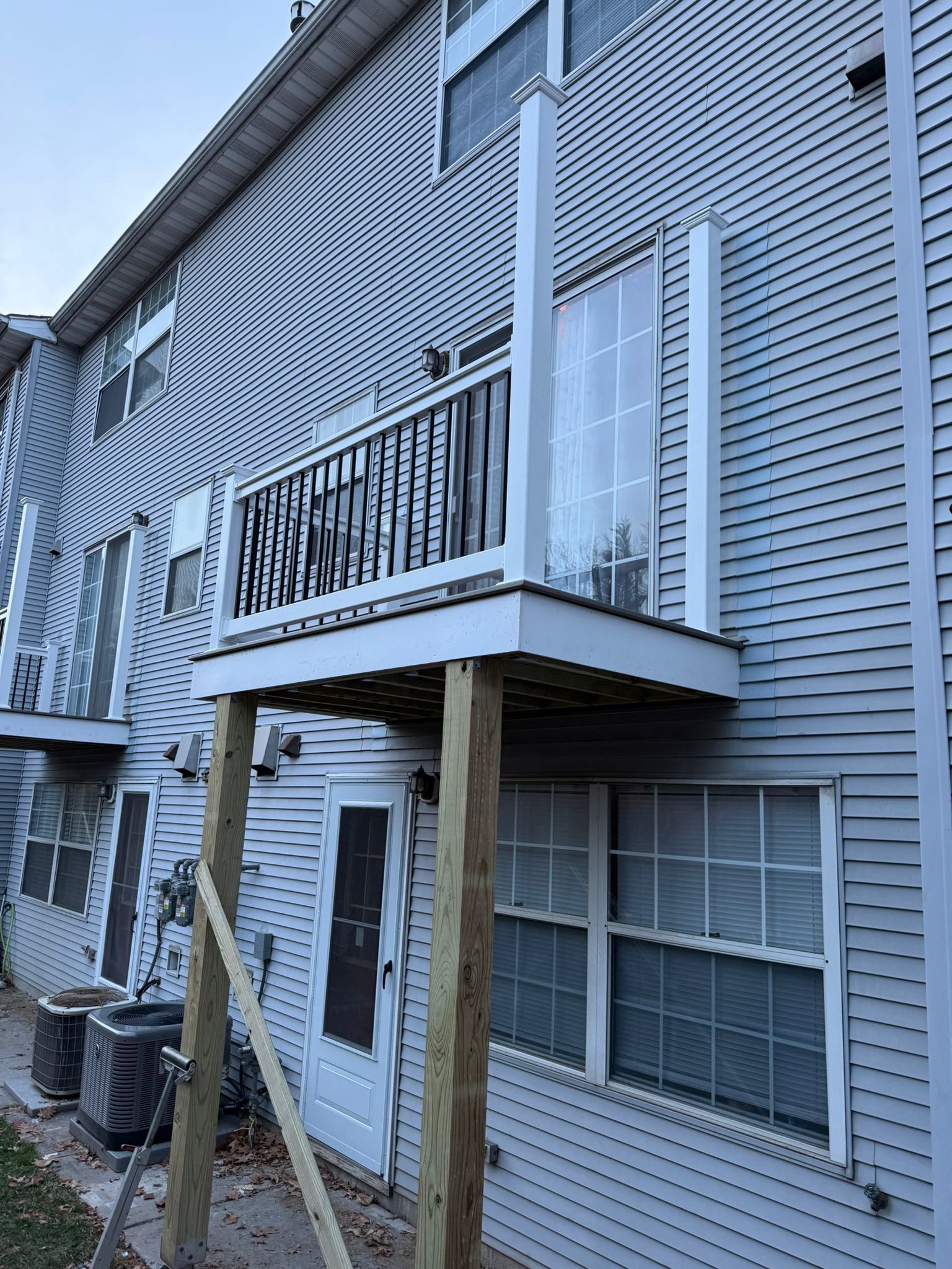 Condo Project Deck Replacement by deck guardian