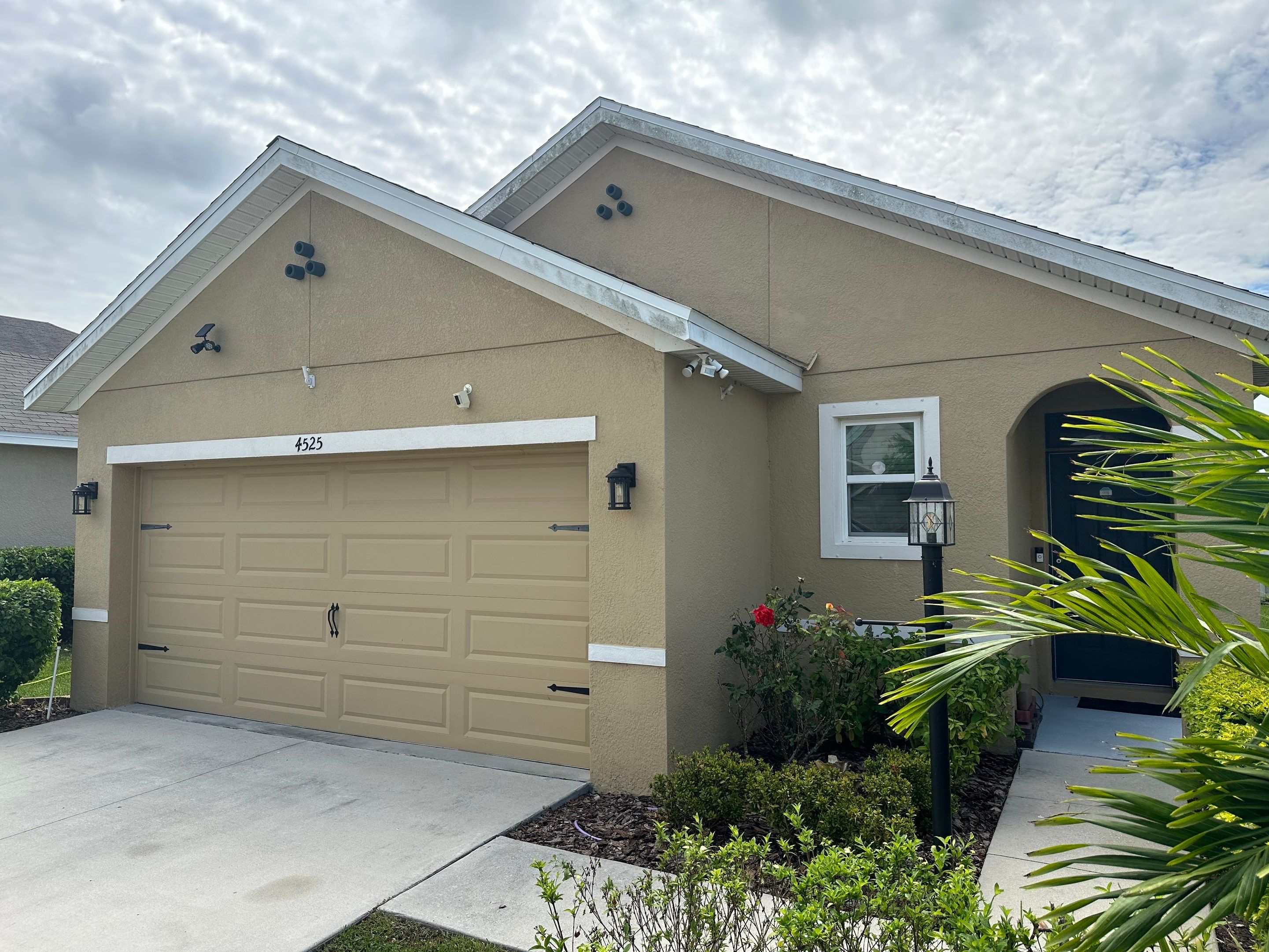 1-Story House Wash in Willow Walk Community, Palmetto, FL | Sunshine AquaWash by Sunshine AquaWash