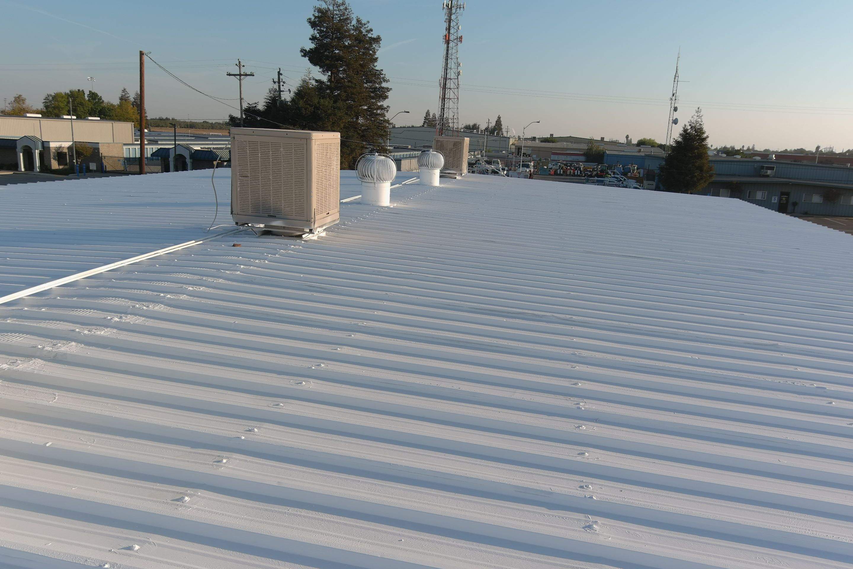 MR Roofing system using Conklin Benchmark/PUMA XL fabric and coating by Straight Edge Roofing Inc