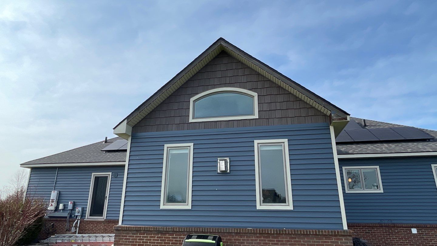 Siding Replacement using CertainTeed Landmark by 180 Contractors