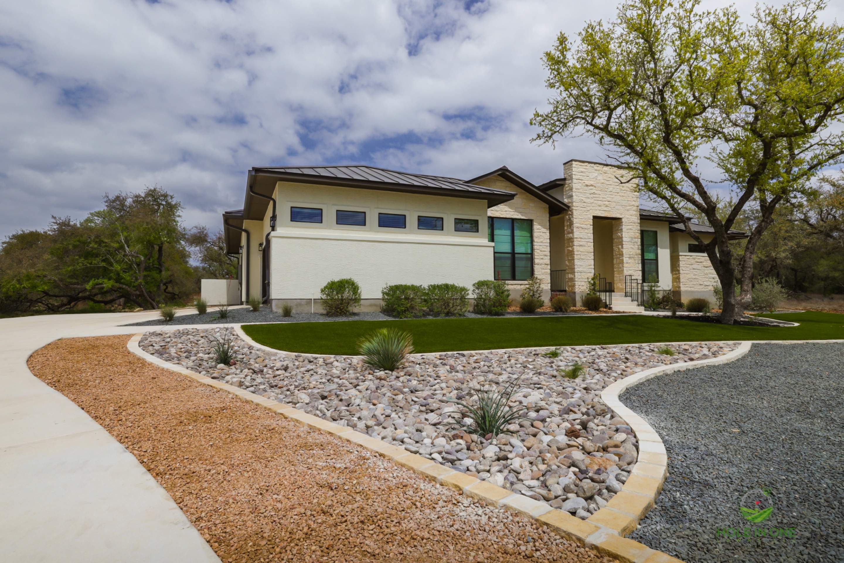 Belle Oaks, Bulverde TX by Hole In One Lawns, LLC