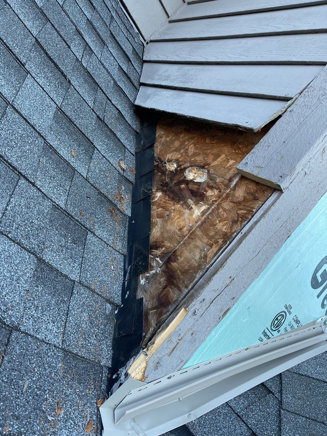 Siding Replacement using CertainTeed Monogram D5 Clapboard by 180 Contractors