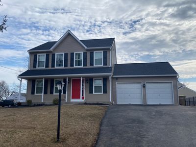 Roofing Installation using CertainTeed Landmark - Moire Black