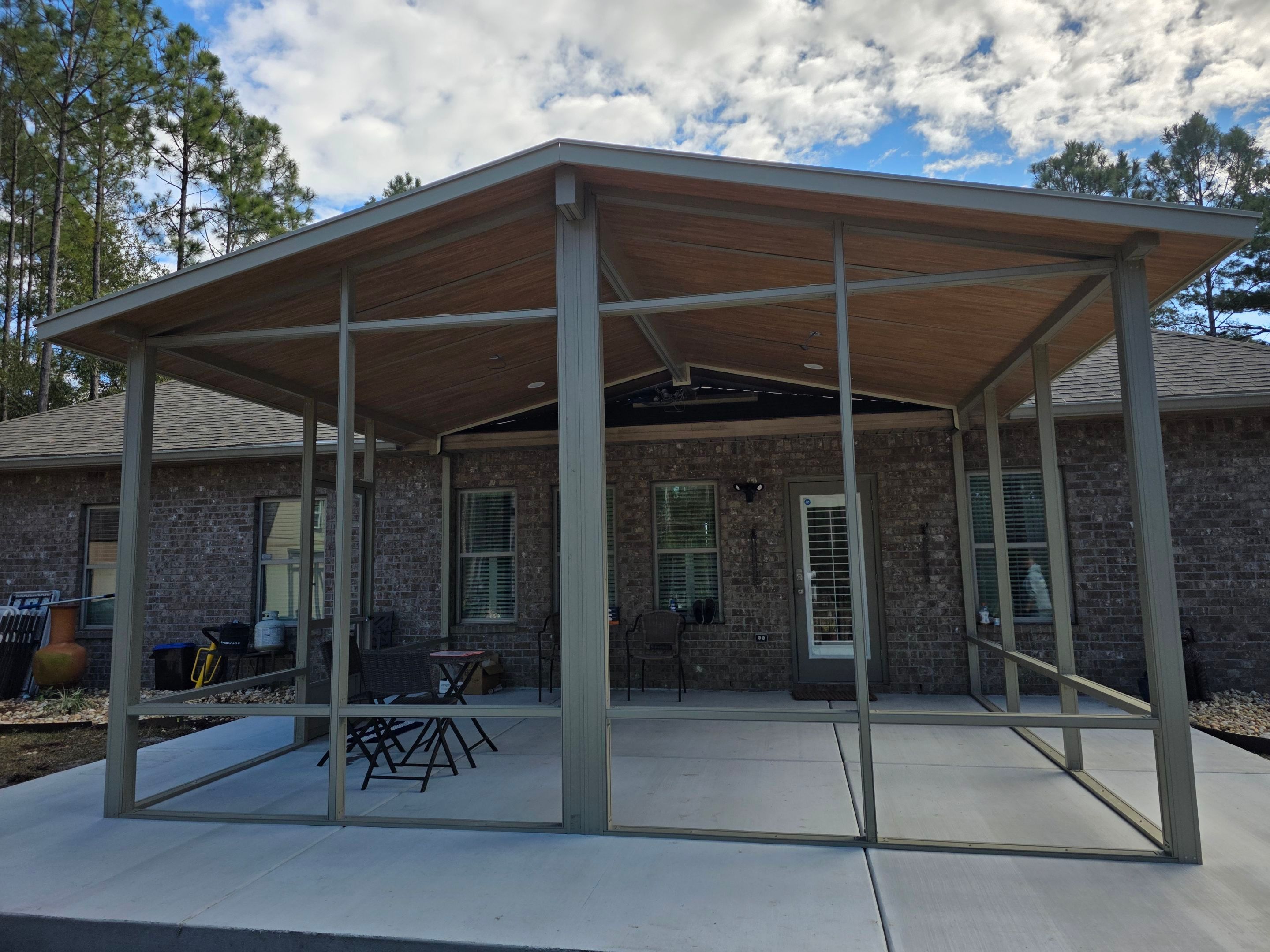 Steelwood Cathedral Screen Room by Titan Sunrooms