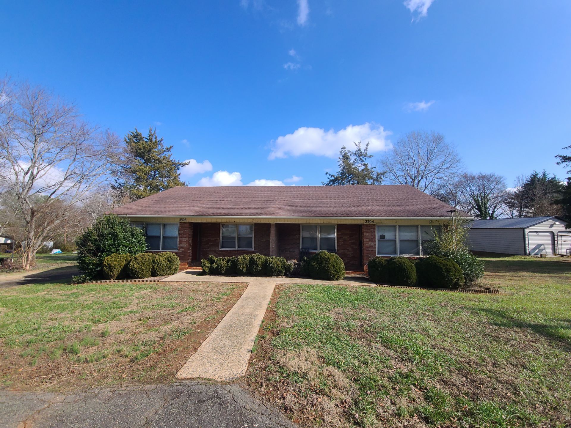 Morgan's Roof by BROCK BUILDERS 
