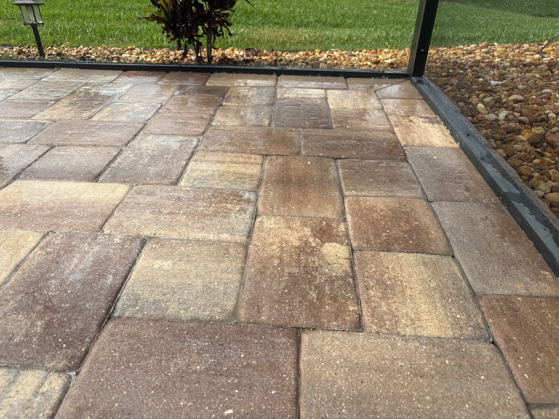 Paver Pool Deck Cleaning & Pool Cage Screen Cleaning in Tara Community – Bradenton, FL by Sunshine AquaWash