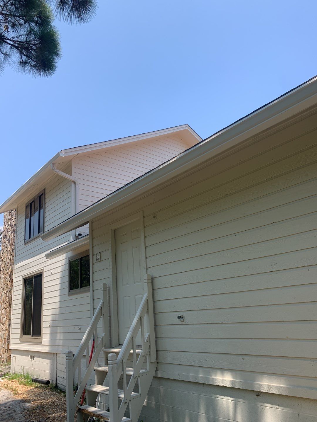 Heavy-Duty Commercial Downspouts in Panama City Beach FL by Gutter Professors