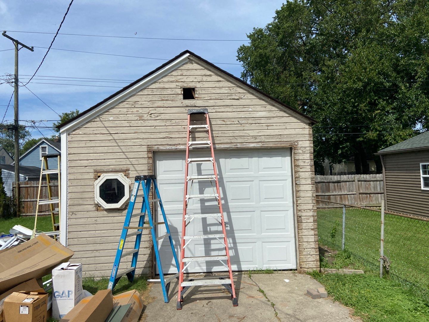 Siding Replacement using CertainTeed Restoration Classic D5 Forest Green by 180 Contractors