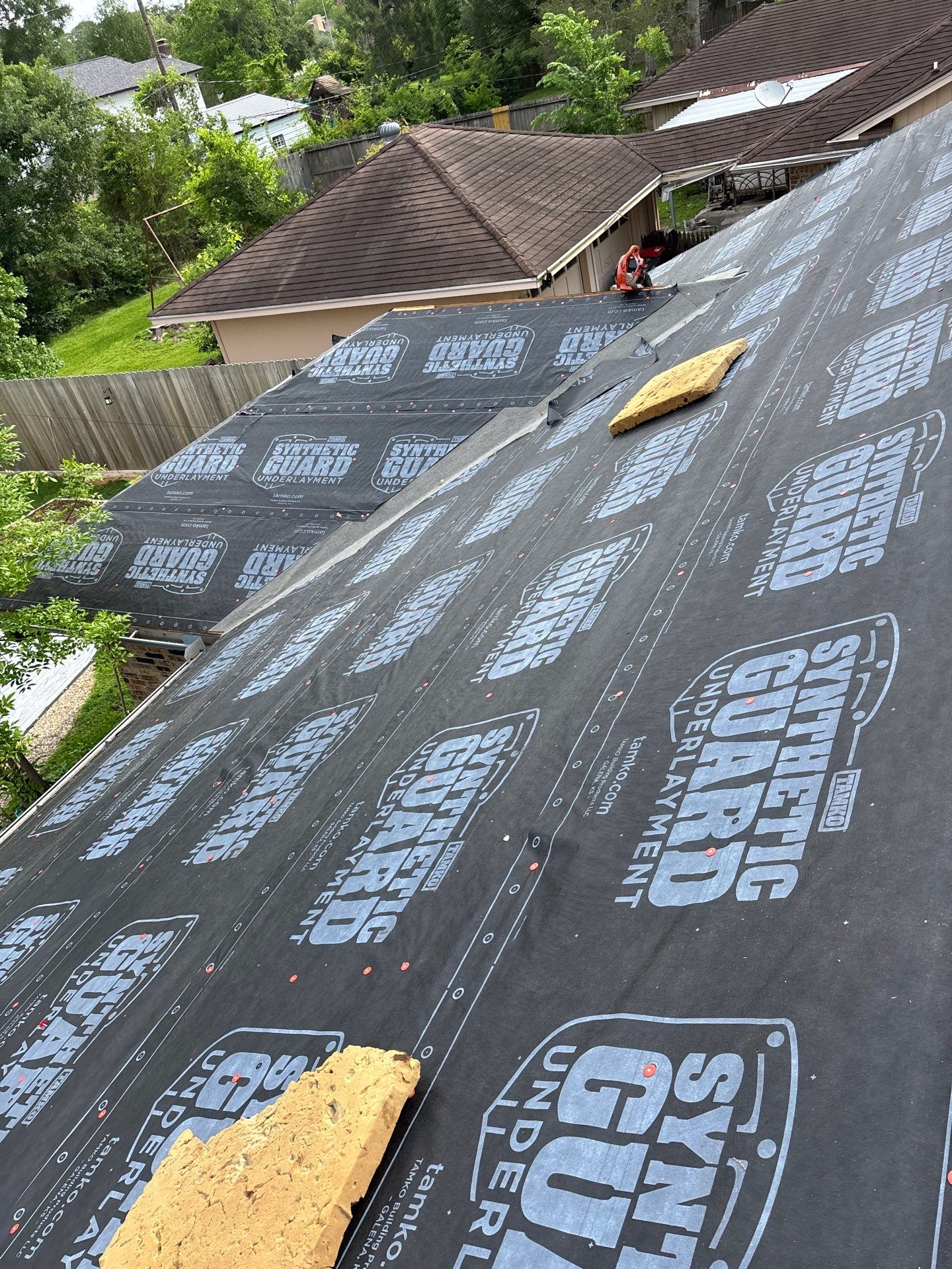 Roof Replacement Baytown by Roof Repair Company