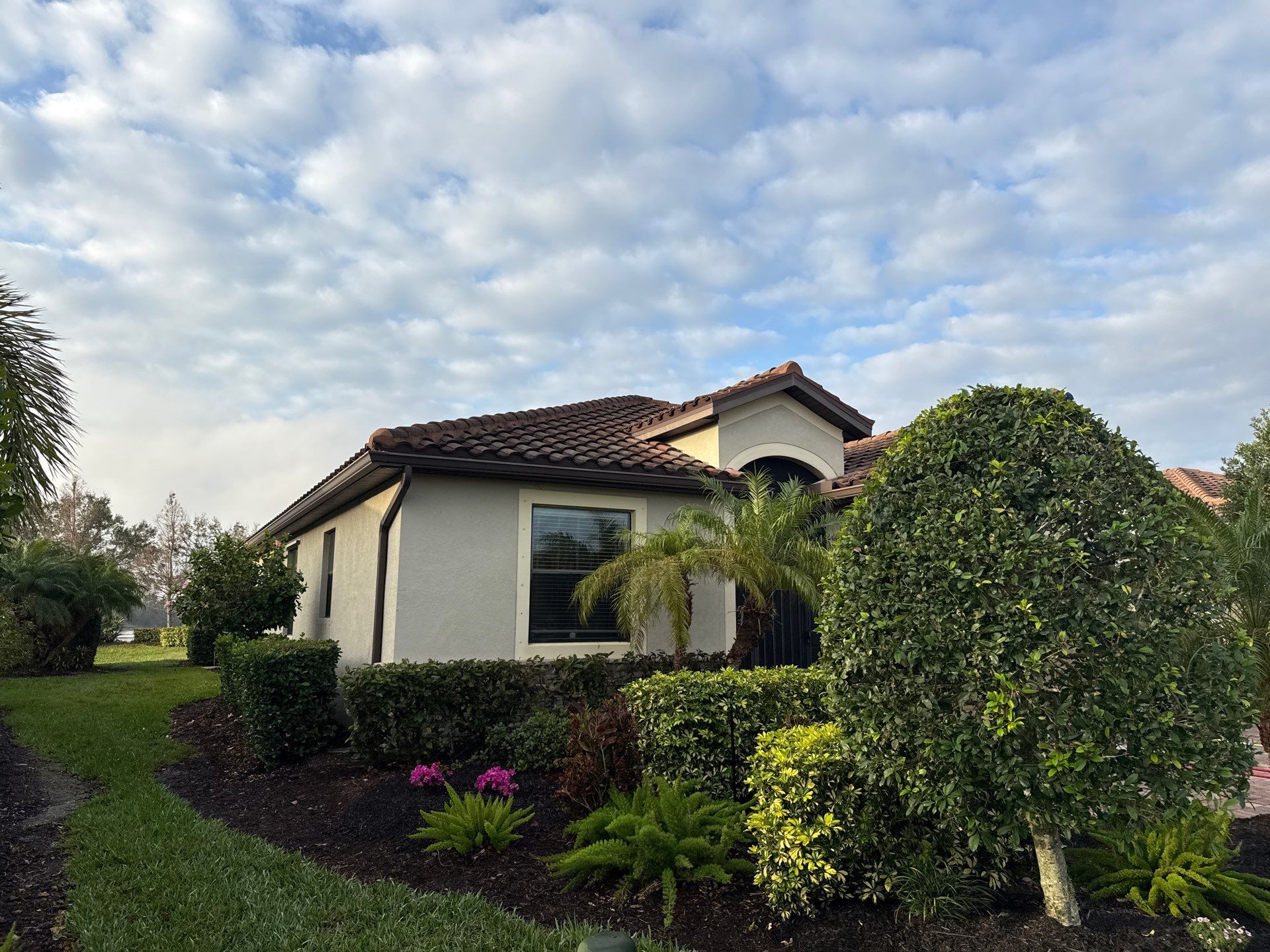 Paver Pool Deck, Driveway & Concrete Tile Roof Cleaning in River Strand, Bradenton, FL | Sunshine AquaWash by Sunshine AquaWash