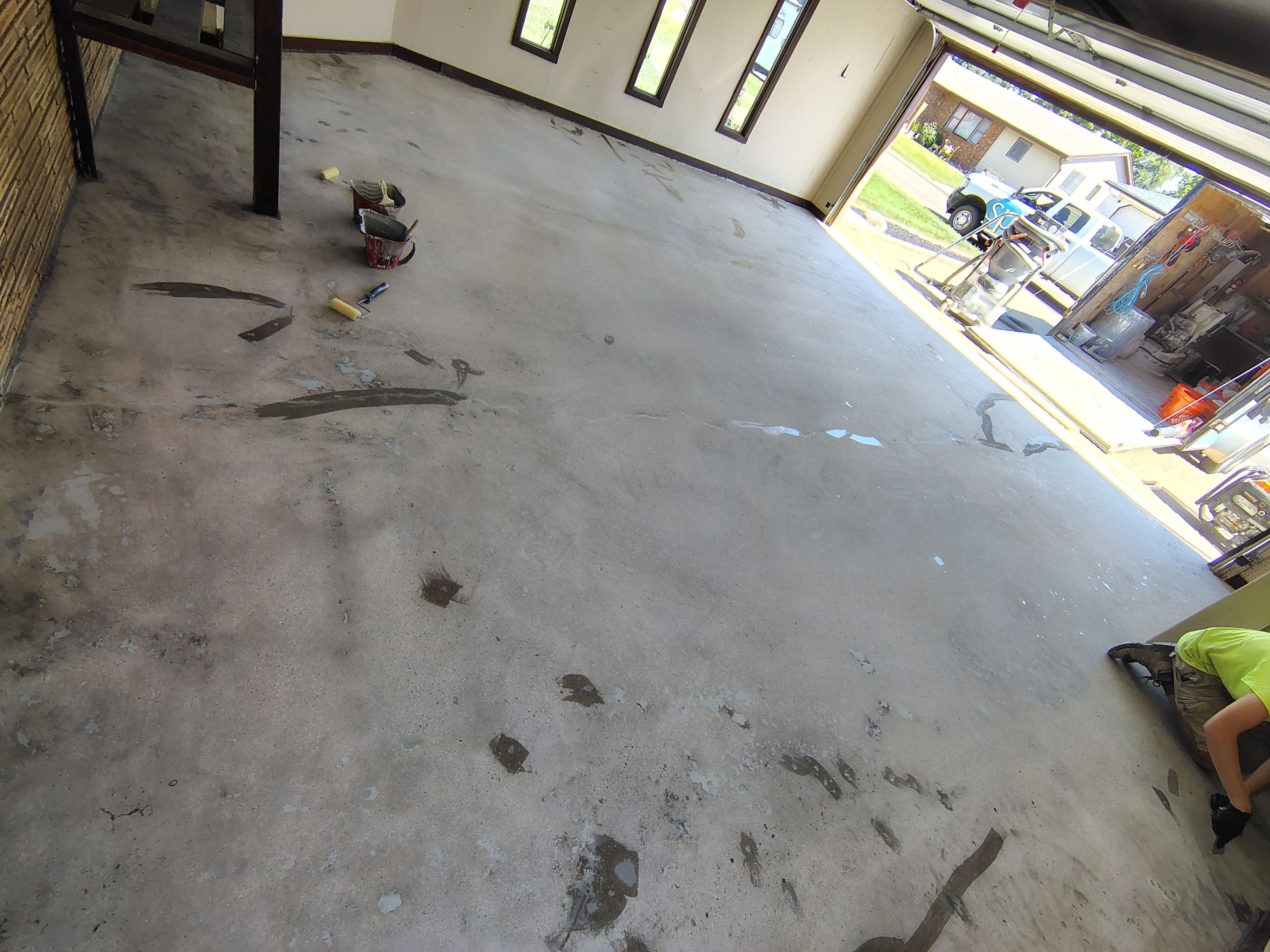Garage Floor Coating with Crack Repair in Yankton by Select Painting, Coatings & Garage Cabinets