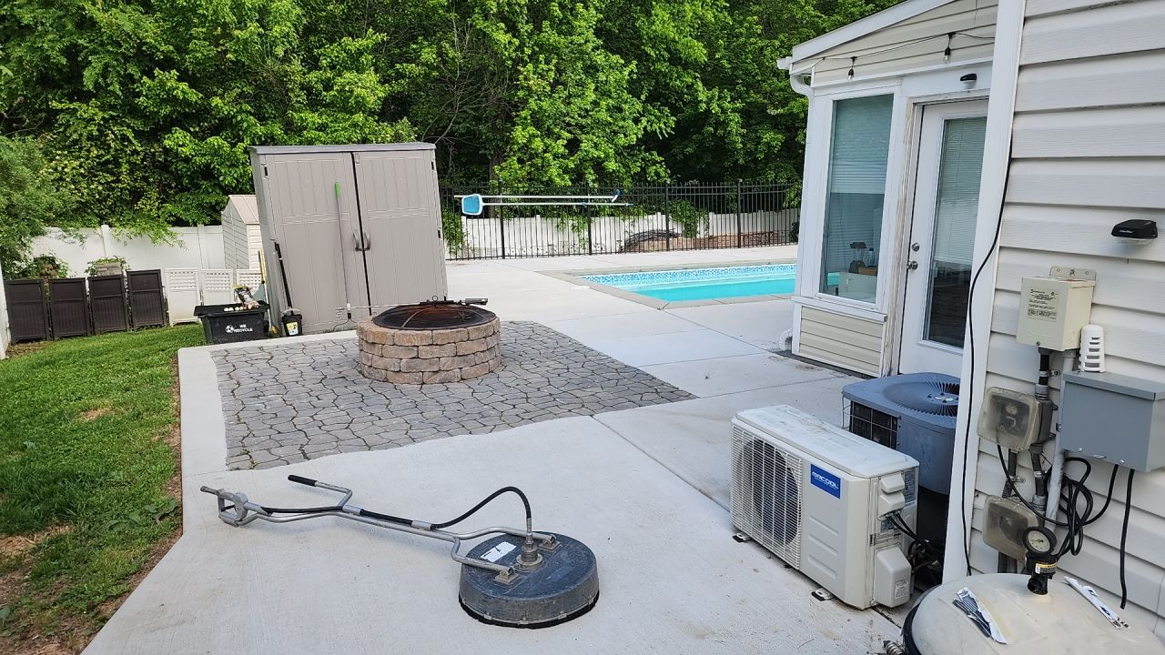 House Wash using cleaner by Power Wash Masters LLC