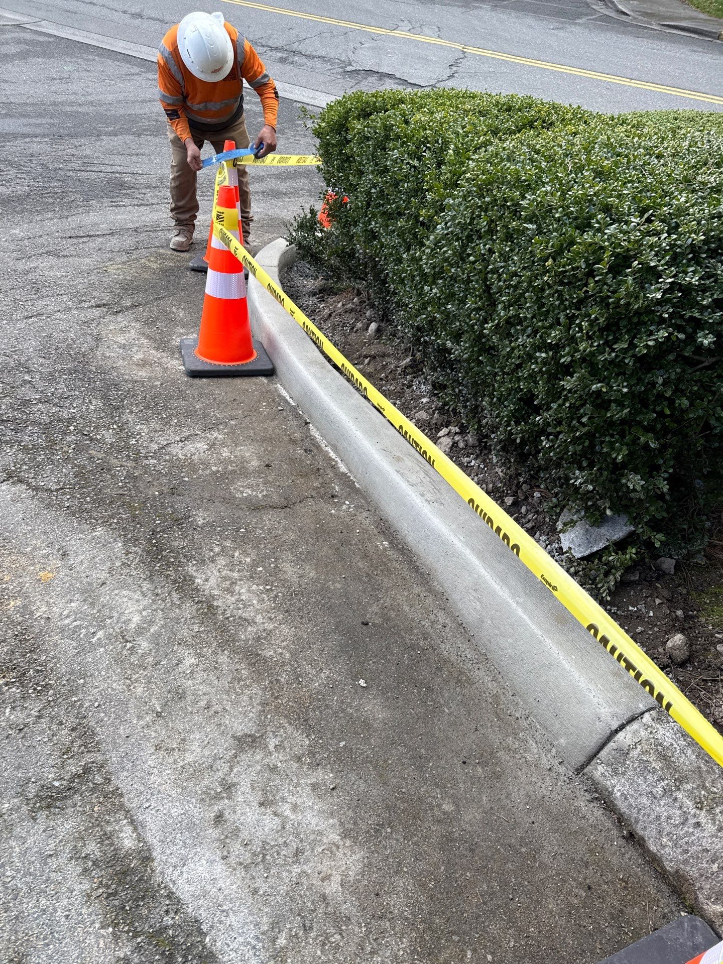 Striping, Asphalt Patch Repair & Concrete Curbing | Edmonds  by Jireh Asphalt & Concrete Inc 