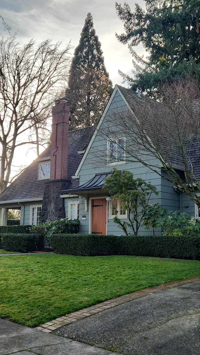 Gutter Guard Installation using Gutter Glove by Willamette Outdoor Wash LLC