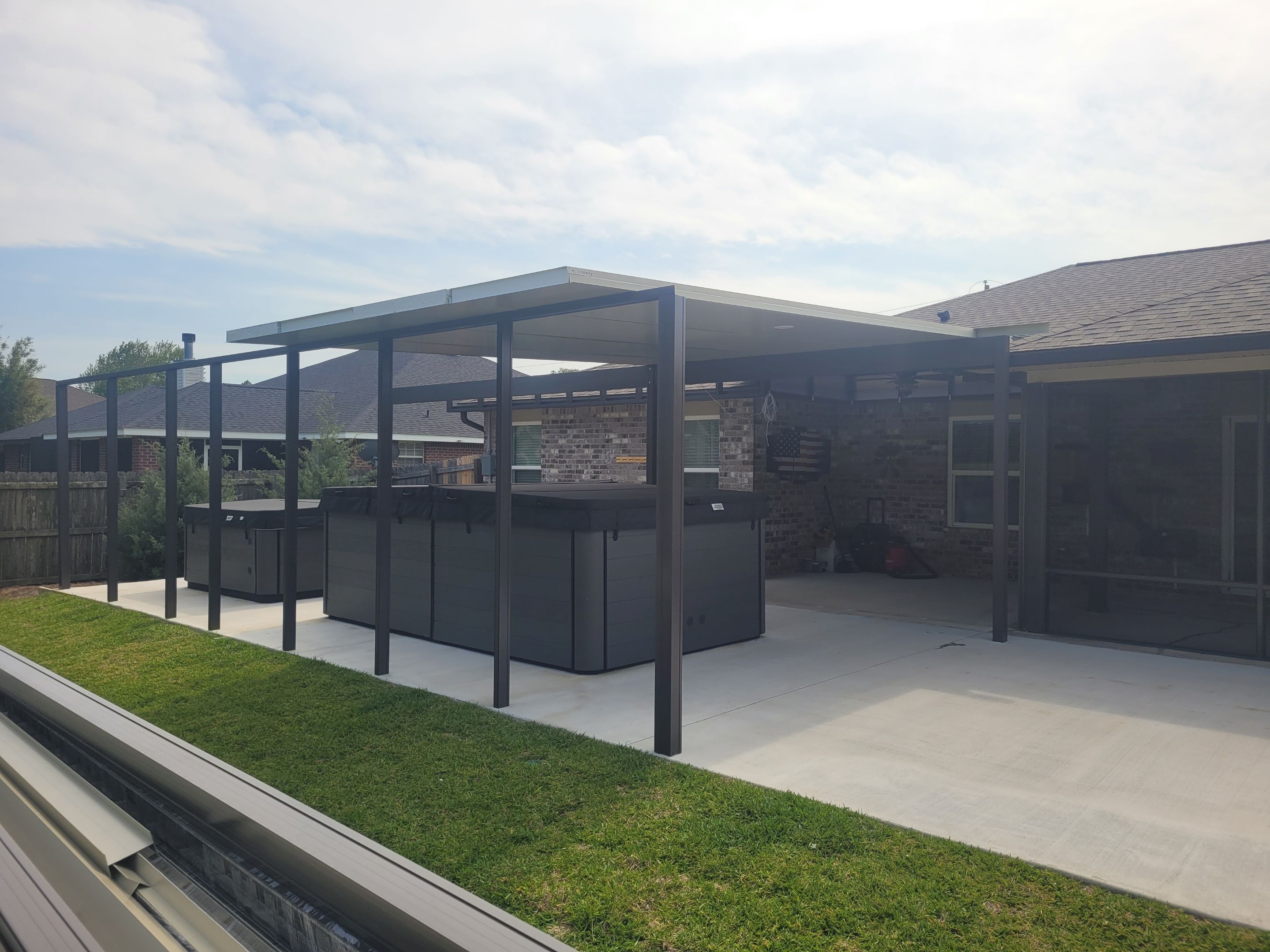 Large Screen Room & Patio Cover in Navarre by Titan Sunrooms