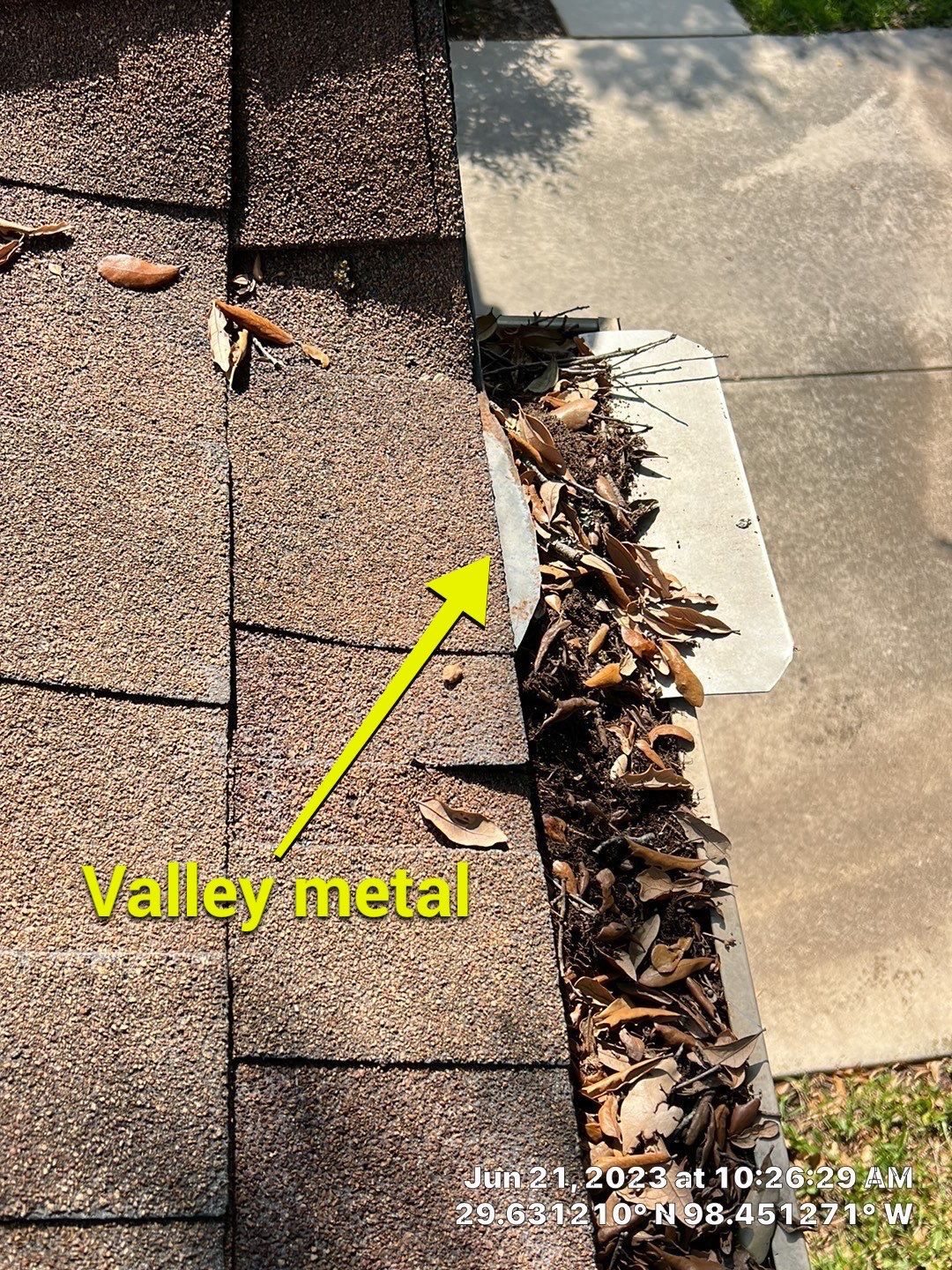 Residential Roof Replacement using Owens Corning 30 year Architectural Shingles by Premier Roofing and Contracting