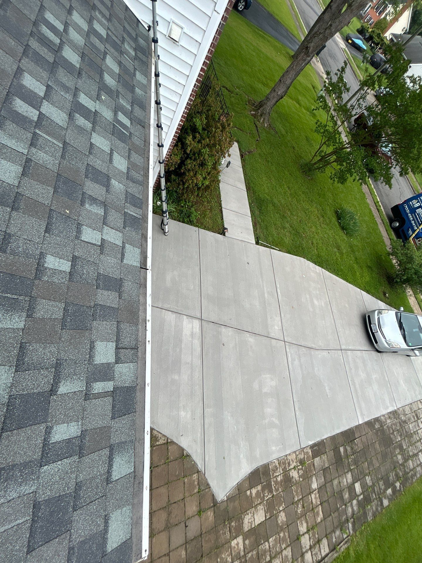 Manassas: Residential Roof Replacement with CertainTeed Landmark Pro in Max Def Georgetown Gray by RM Banning, Inc.