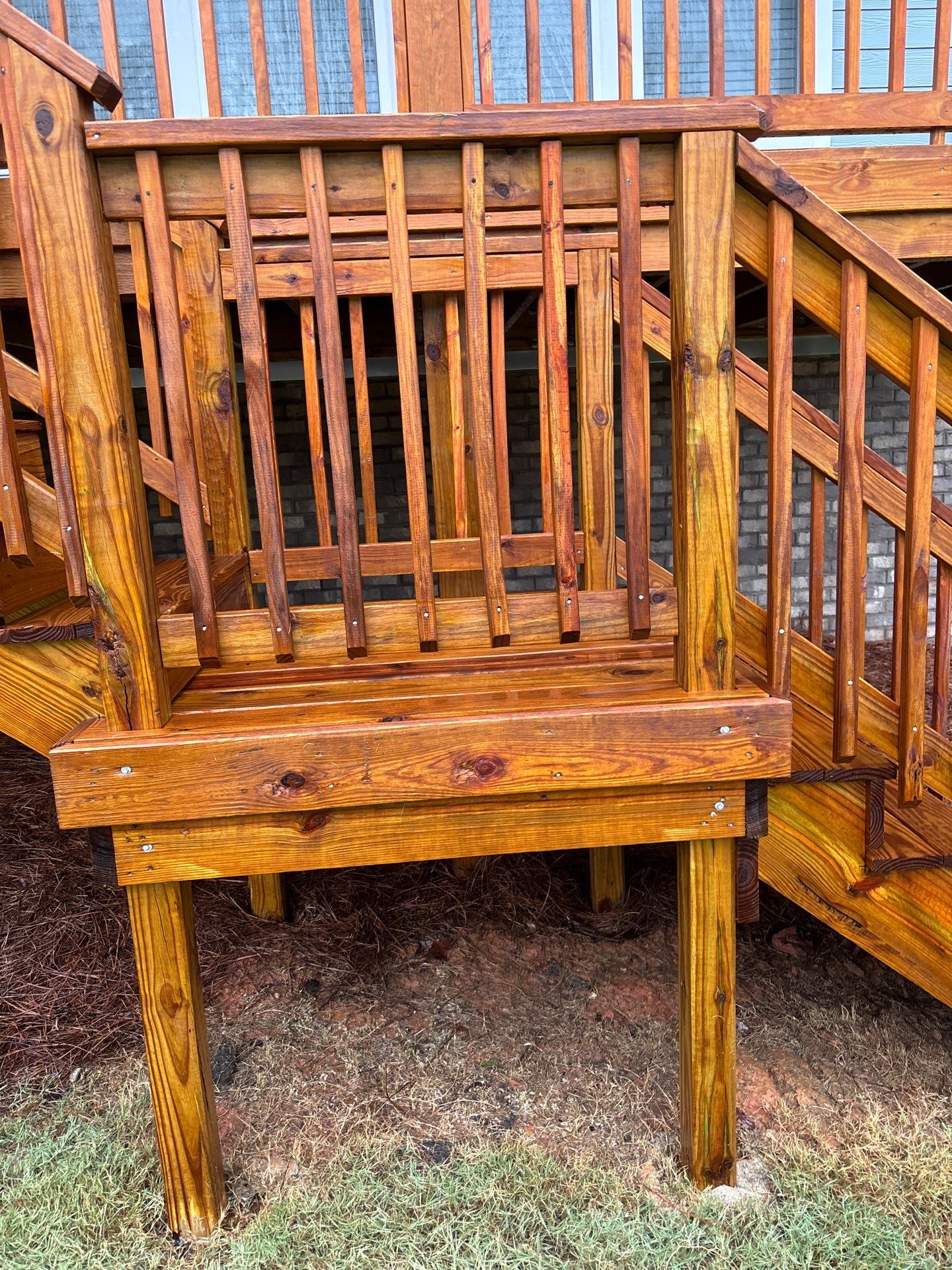 Wood Deck using Wood Sealant by DuraSeal