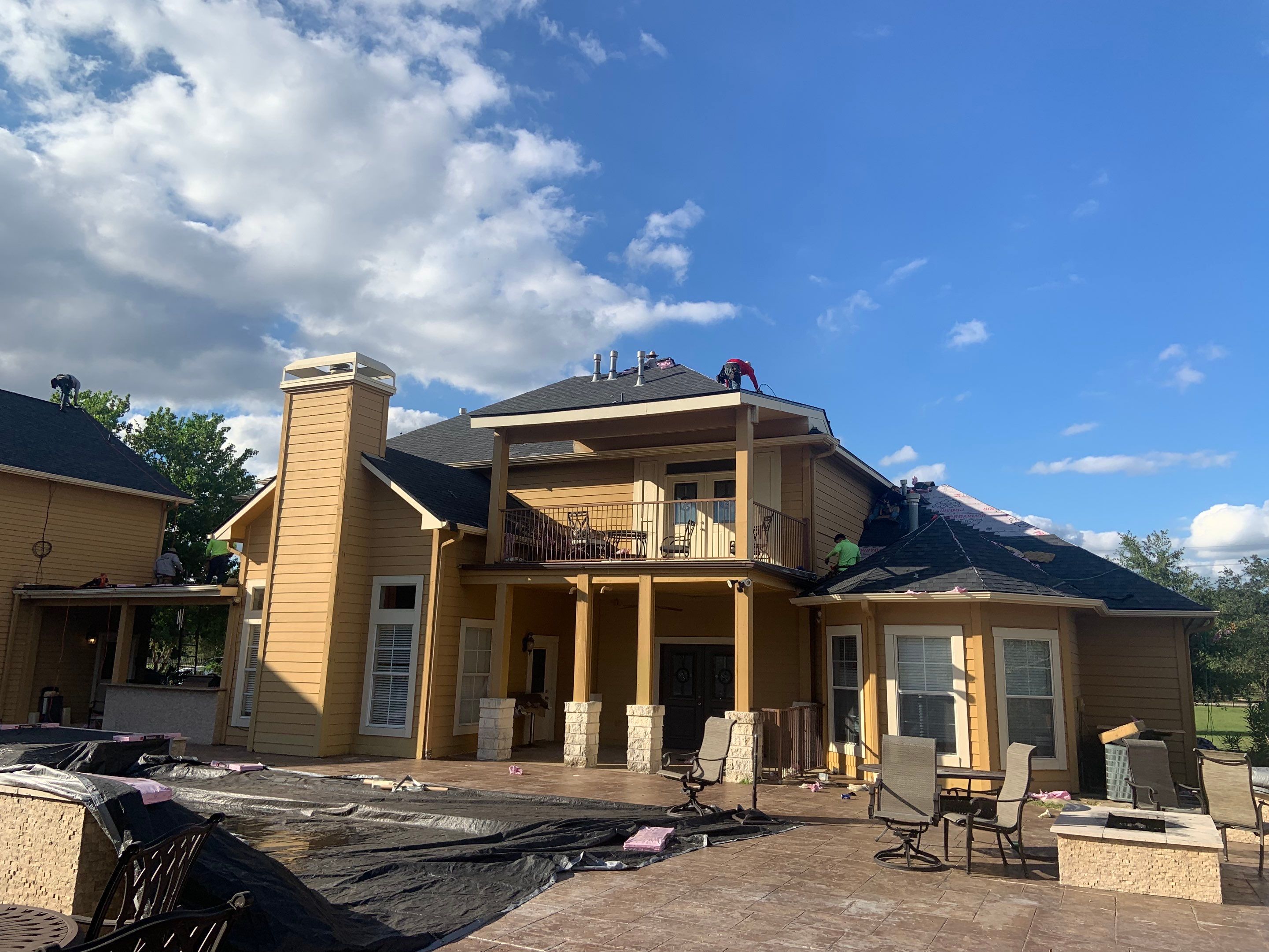 Residential Roofing Installation using Owen's Corning Duration (Lifetime) Shingles by Roof Repair Company