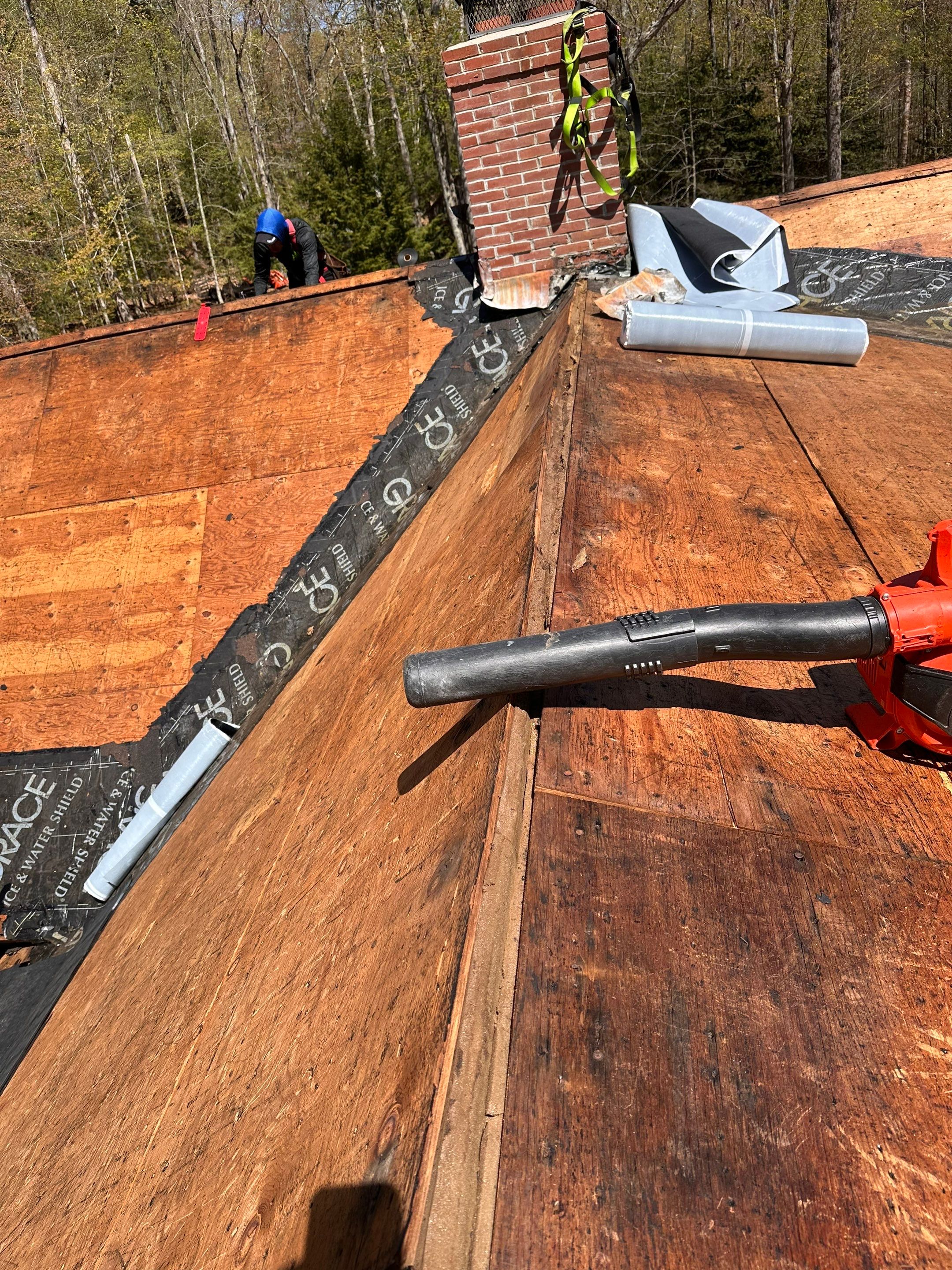 Green Architectural Asphalt Shingle Roof Replacement in Epsom by Tall pine roofing