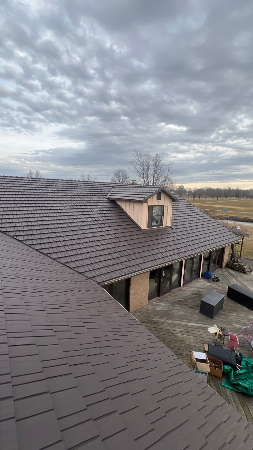 Residential Roofing Installation using Great American Shake - Mustang Brown by Nitro Roofing and Construction