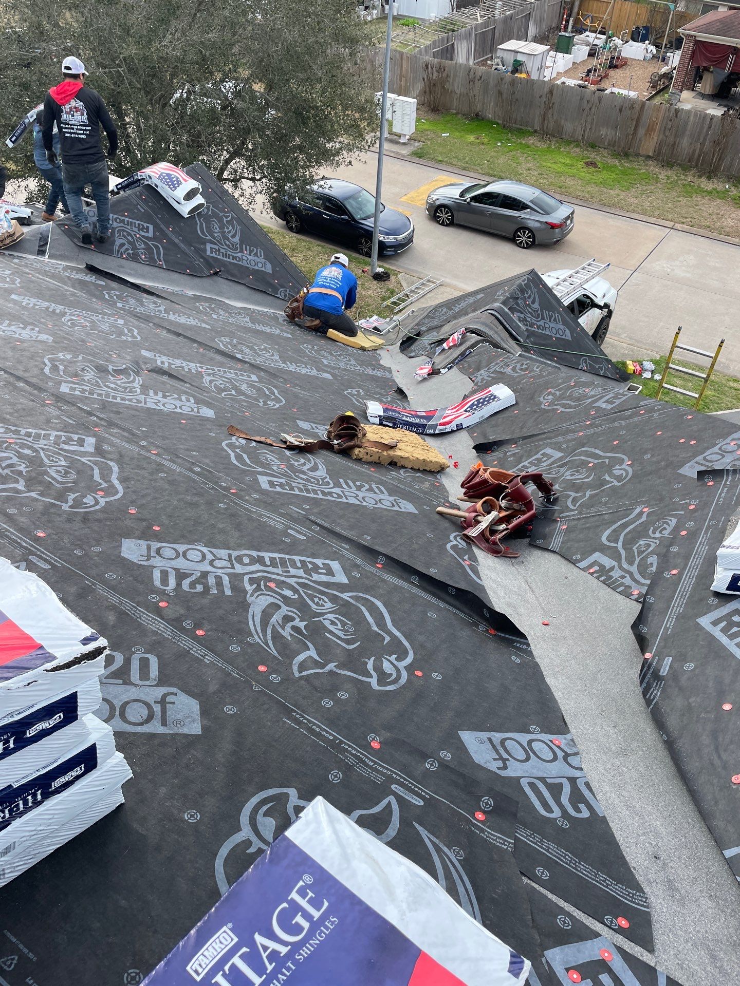Residential Roofing Installation using Owen's Corning Duration (Lifetime) Shingles by Roof Repair Company