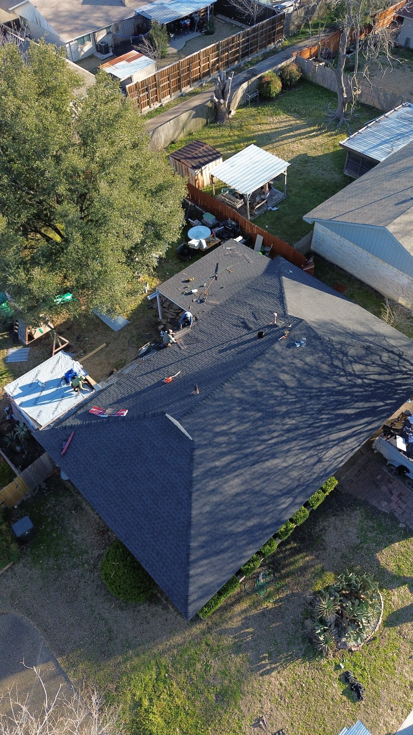 GAF Natural Shadow - Charcoal  by Top Sun Roofing