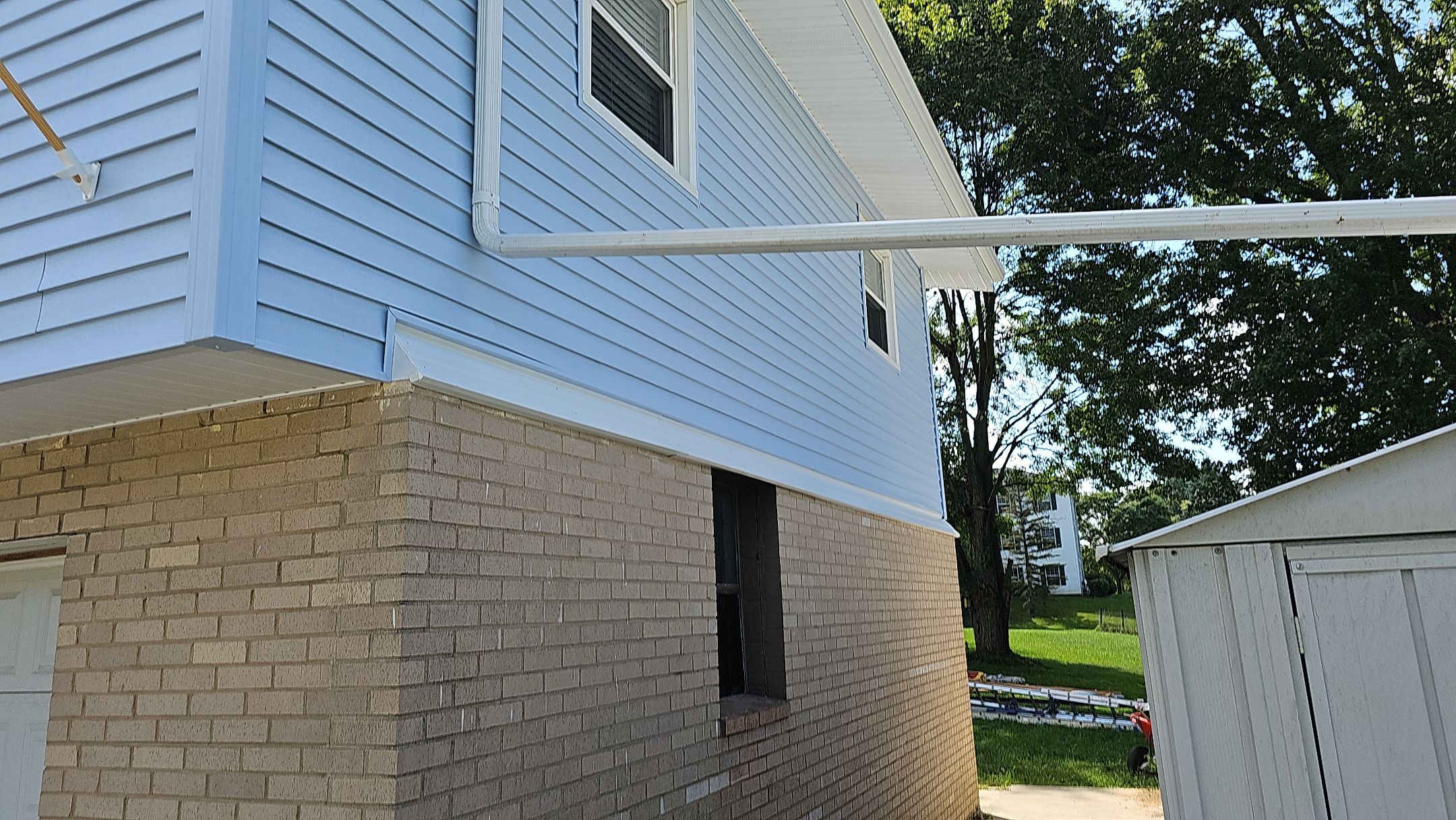 Polaris HomeView, Color: Coastal Sky by Eagle Eye Roofing