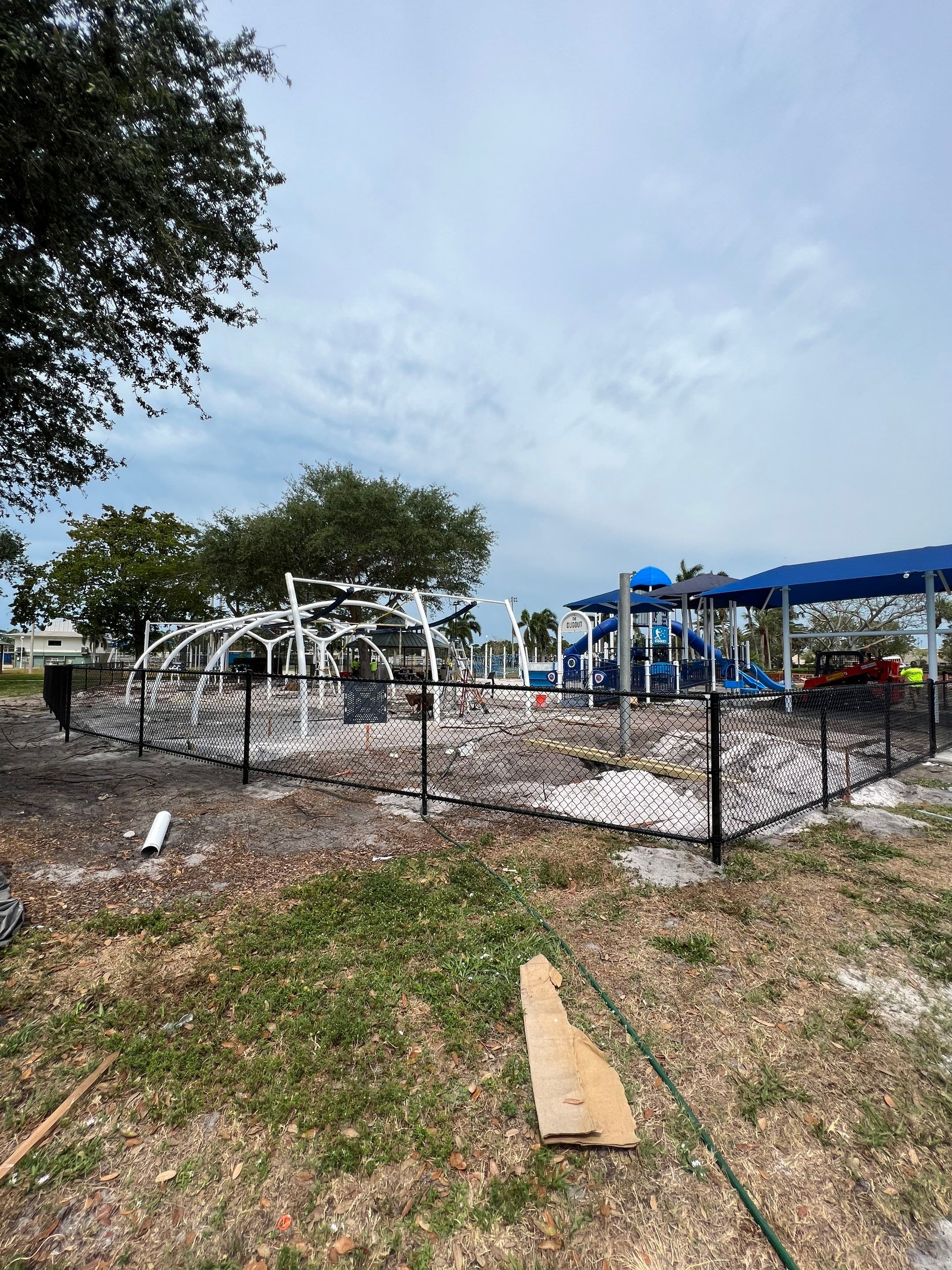 Vinyl Coated Chain-link fence for the City of Naples around Fleischmann Park Playground.  by Asap fence and gates, LLC