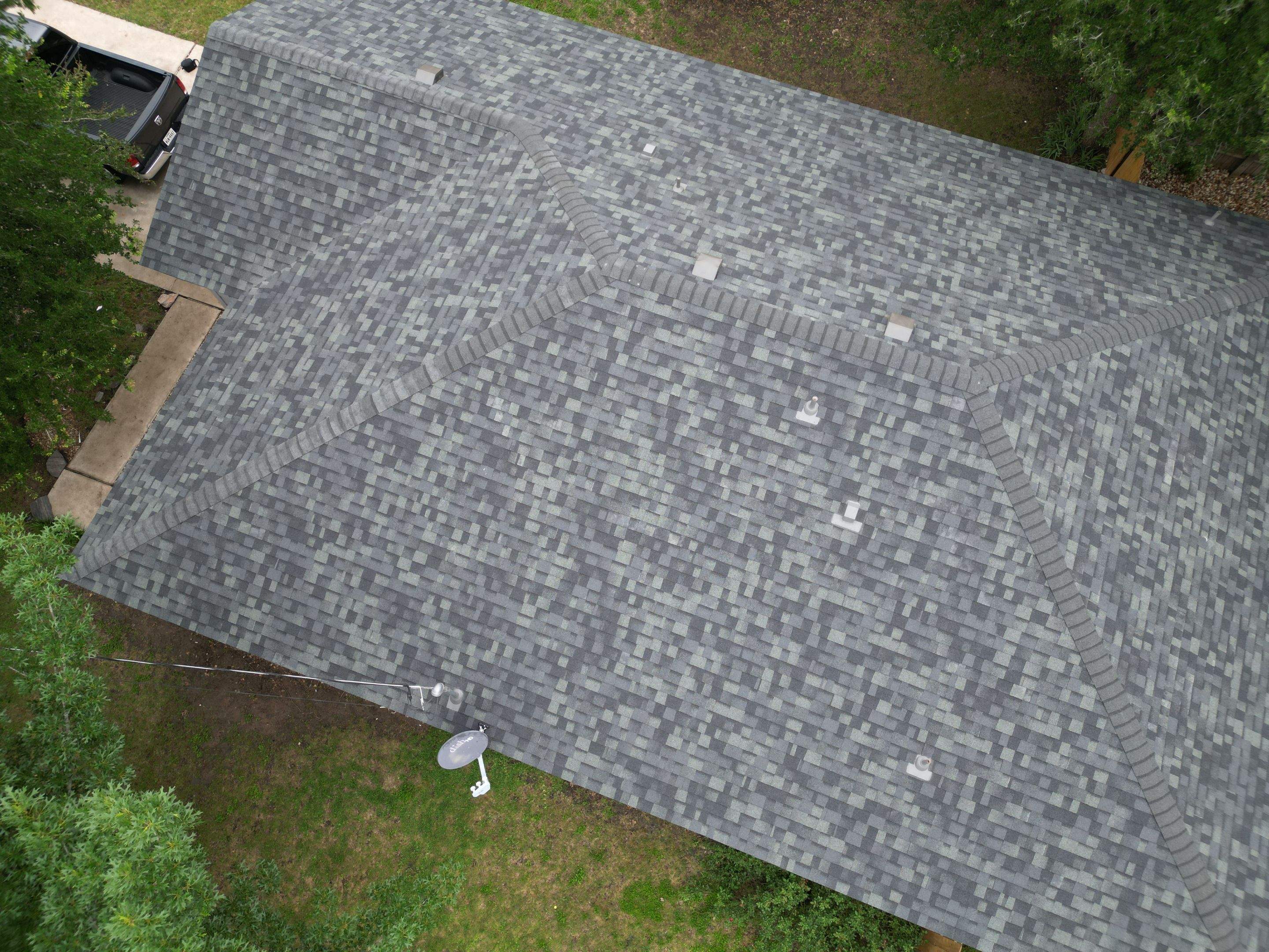 Estate Gray - Owens Corning TruDefinition Duration by RoofsOnly.com