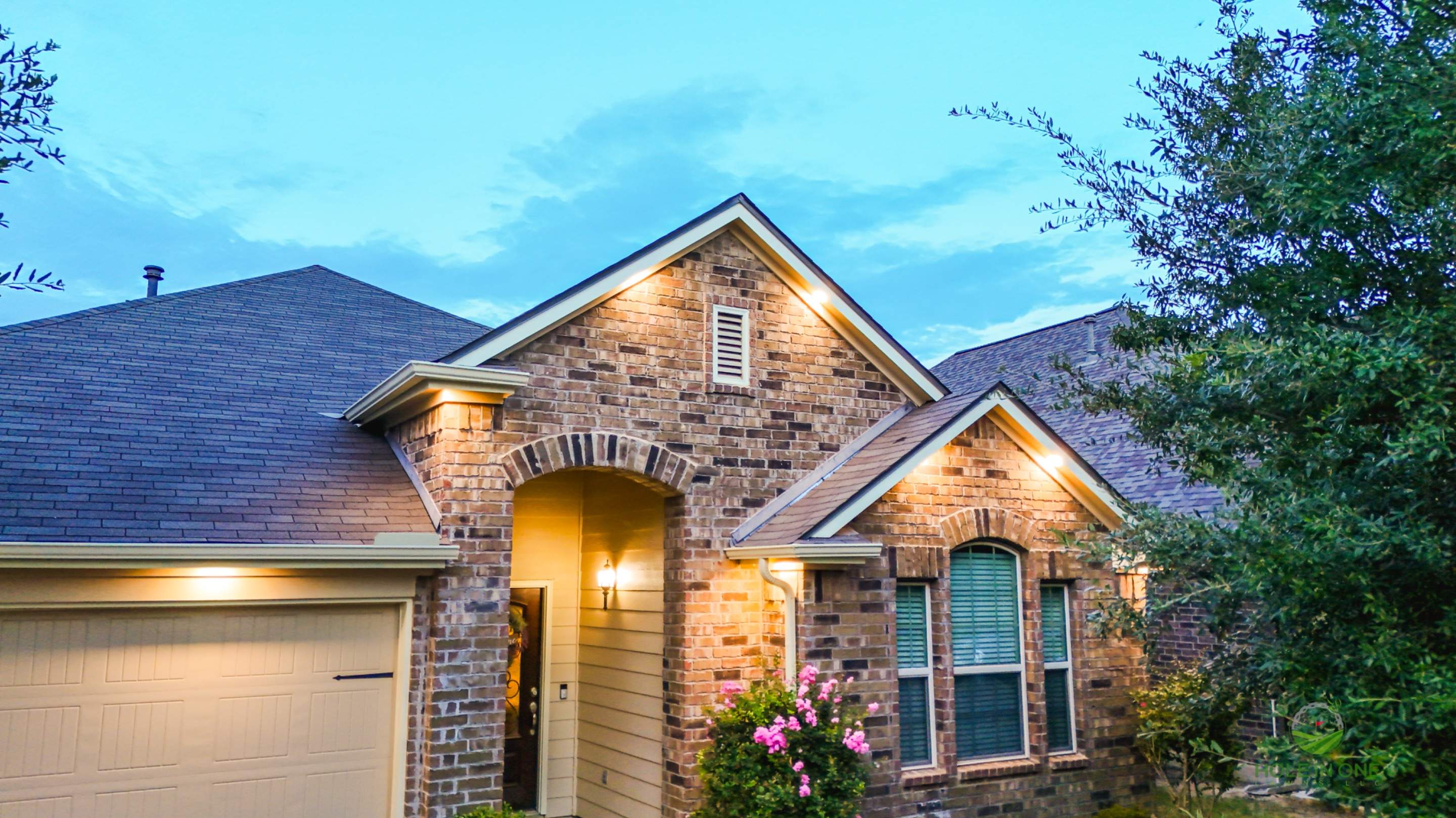 Wortham Oaks, San Antonio Tx. by Hole In One Lawns, LLC